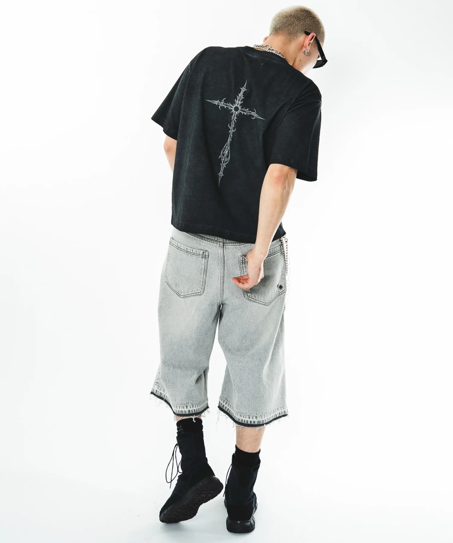 コールドダイモチーフグラフィックT(SS) - Image 10