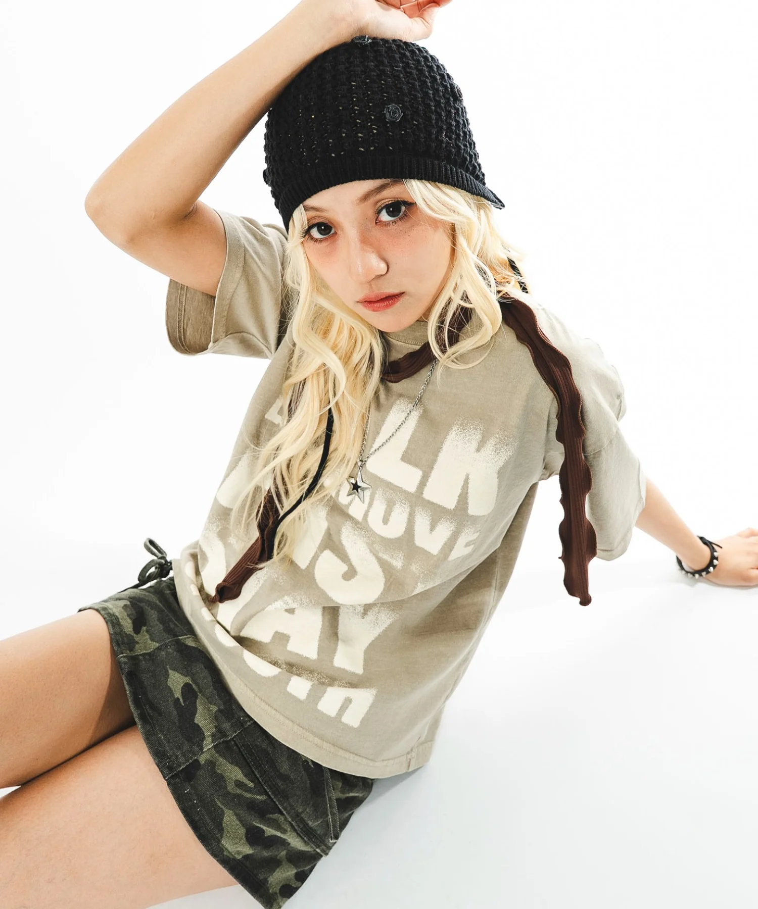 クロップドグラフィックT(SS) - Image 29