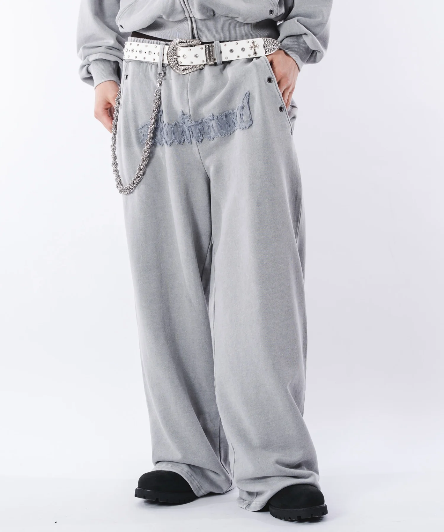 ブリーチハトメスウェットパンツ - Image 13