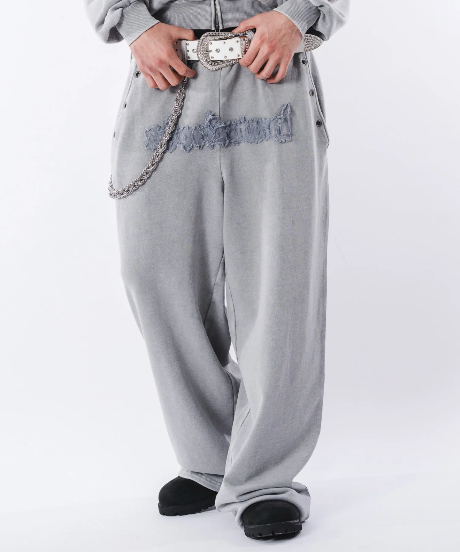 ブリーチハトメスウェットパンツ - Image 17