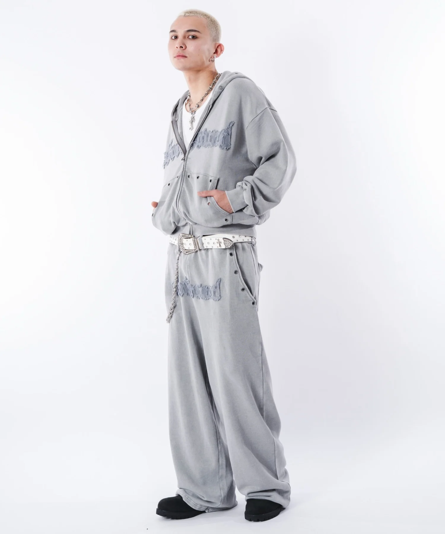 ブリーチハトメスウェットパンツ - Image 25