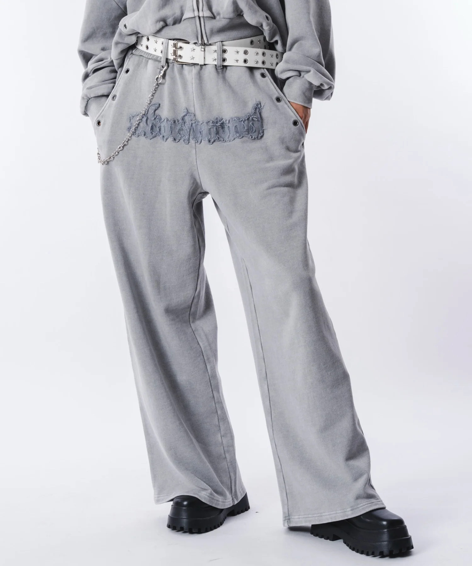ブリーチハトメスウェットパンツ - Image 29