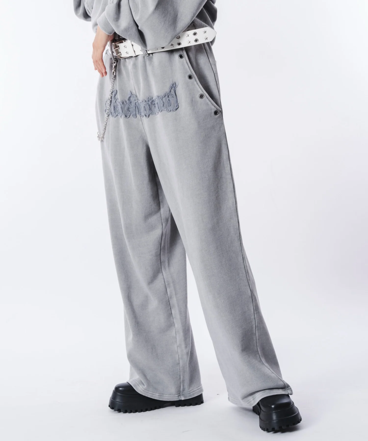 ブリーチハトメスウェットパンツ - Image 30