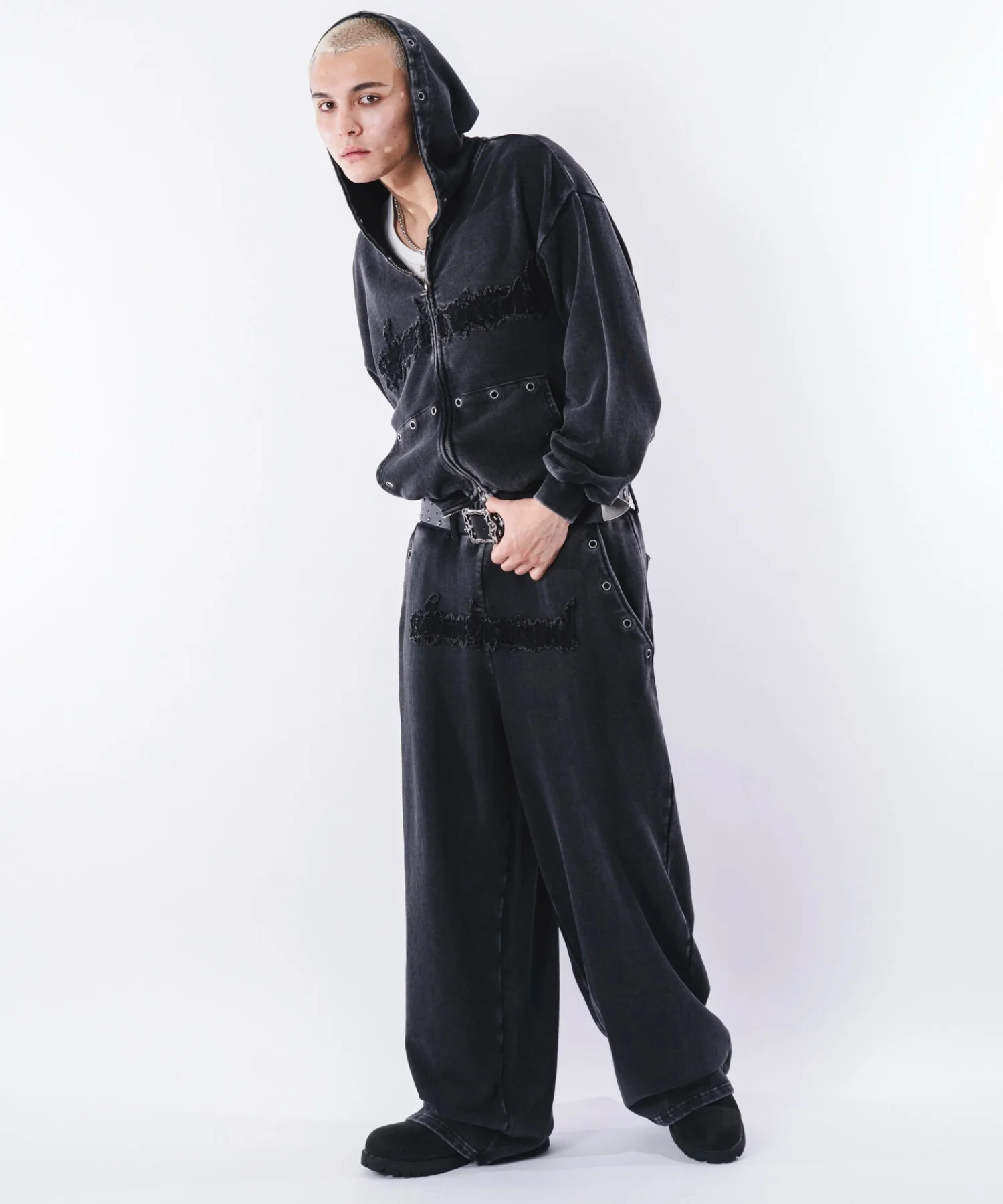 ブリーチハトメスウェットパンツ - Image 51