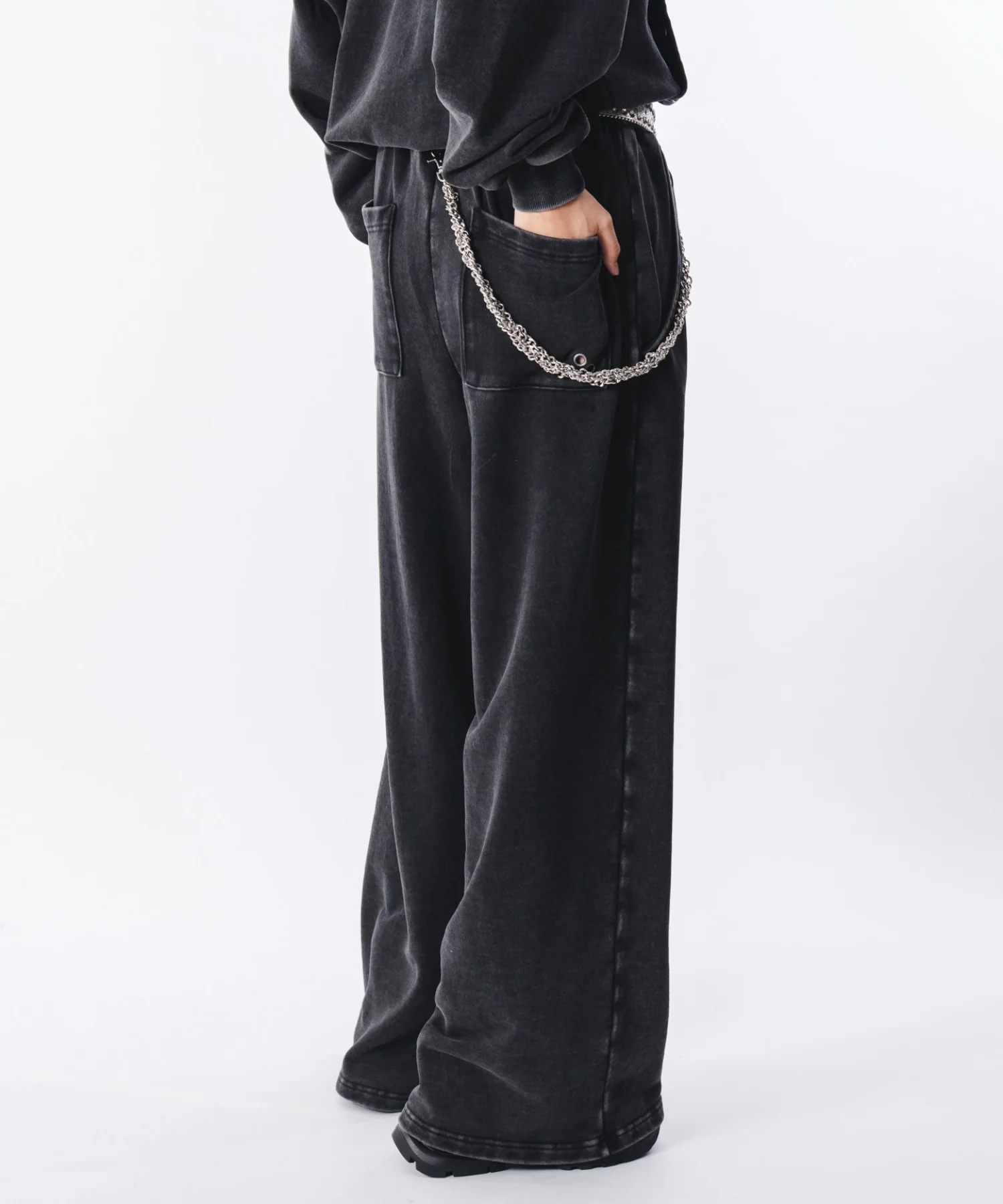 ブリーチハトメスウェットパンツ - Image 56