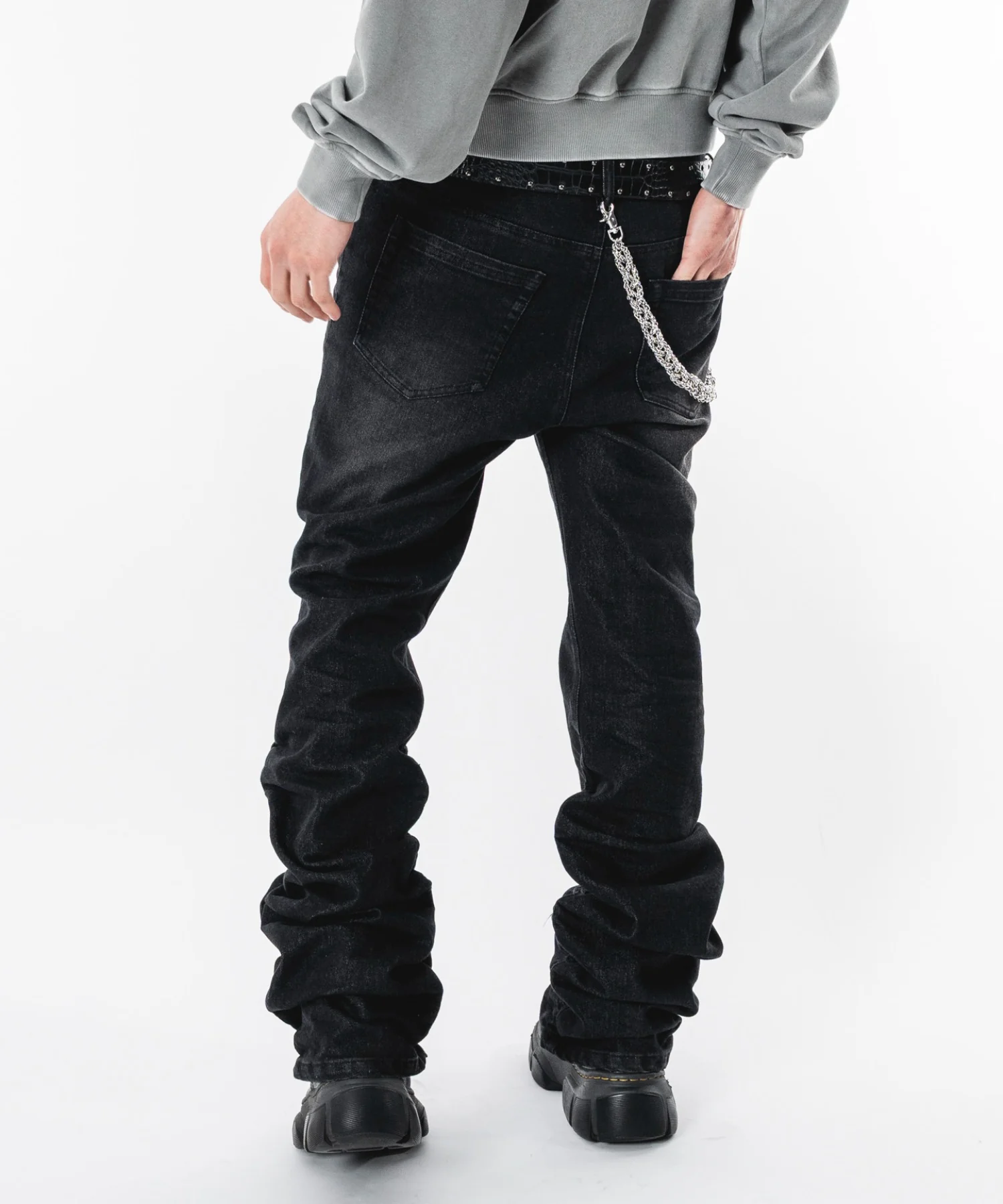 シャーリングフレアデニムスキニーパンツ - Image 12