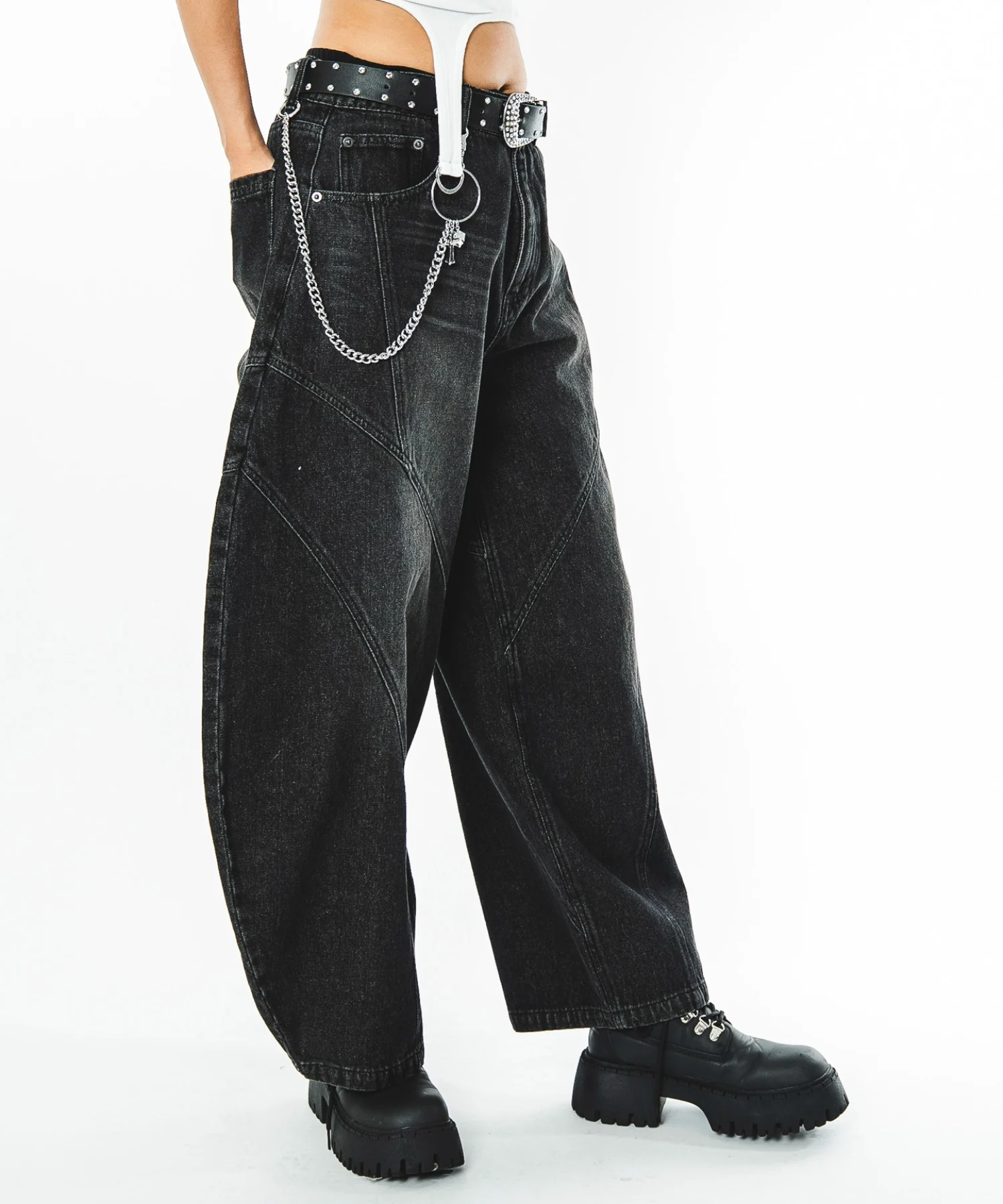 スウィッチングカーブデニムパンツ - Image 17