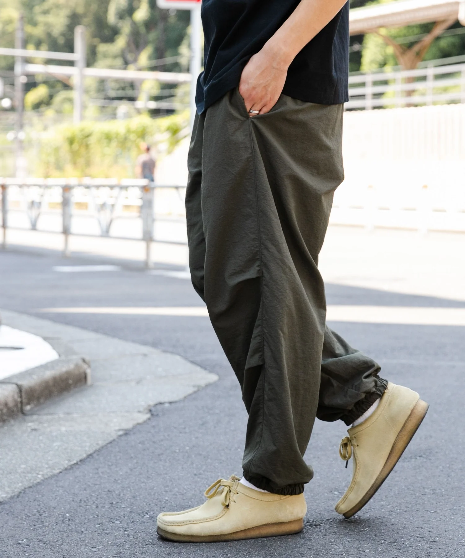 ナイロントラックパンツ - Image 24