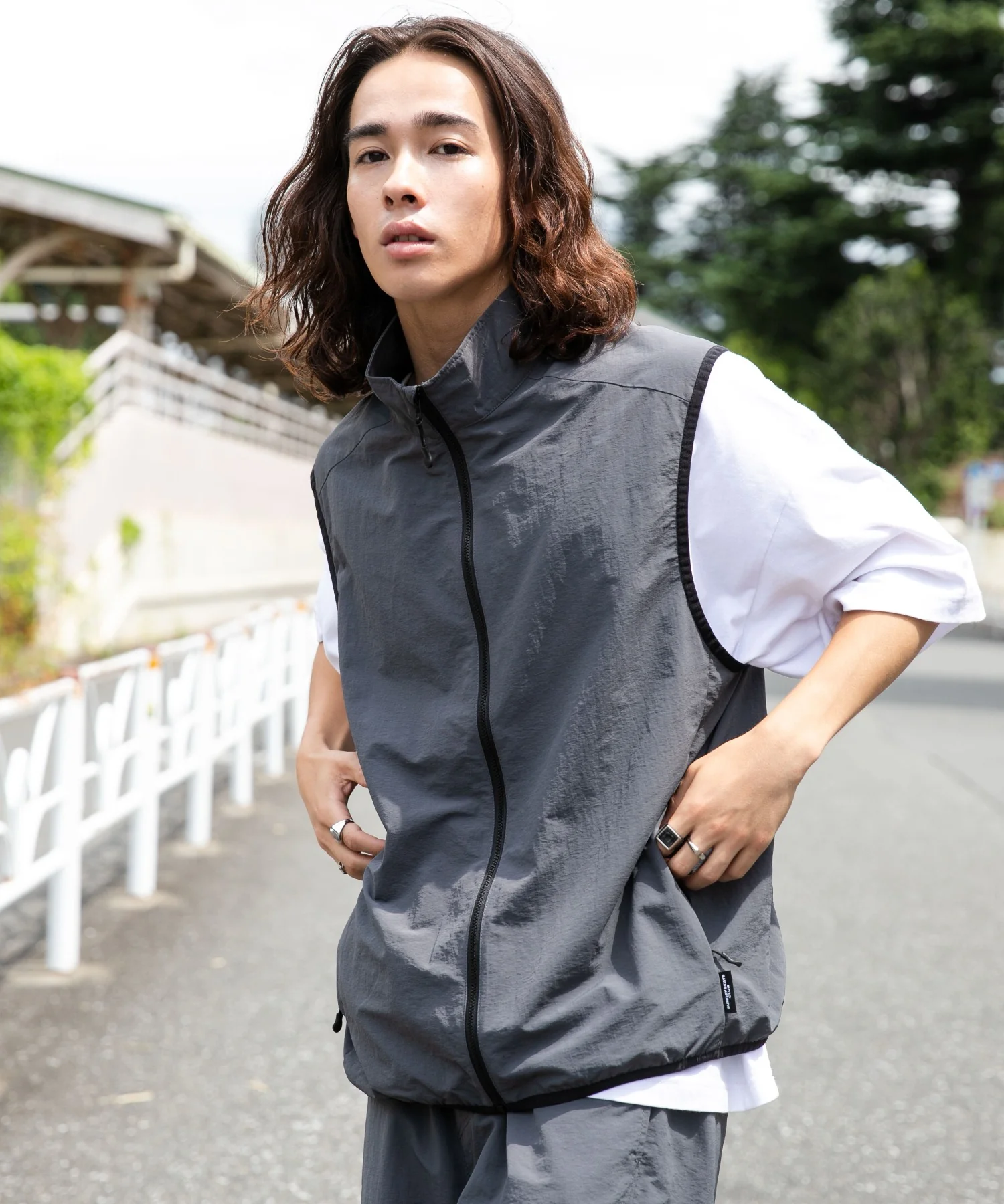 ナイロントラックベスト - Image 19
