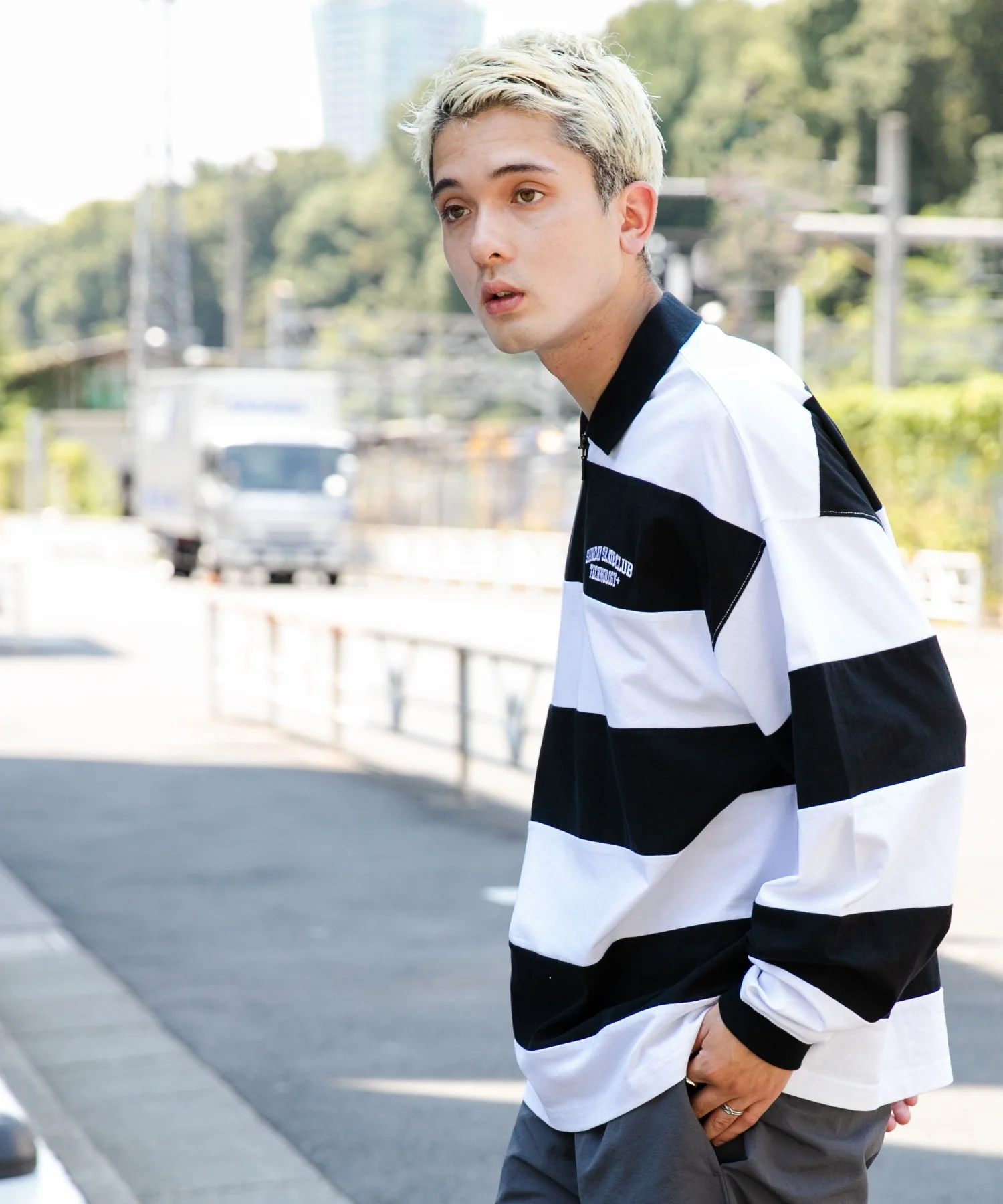 ヘビーウエイトハーフZIPワンポイントロンT - Image 21