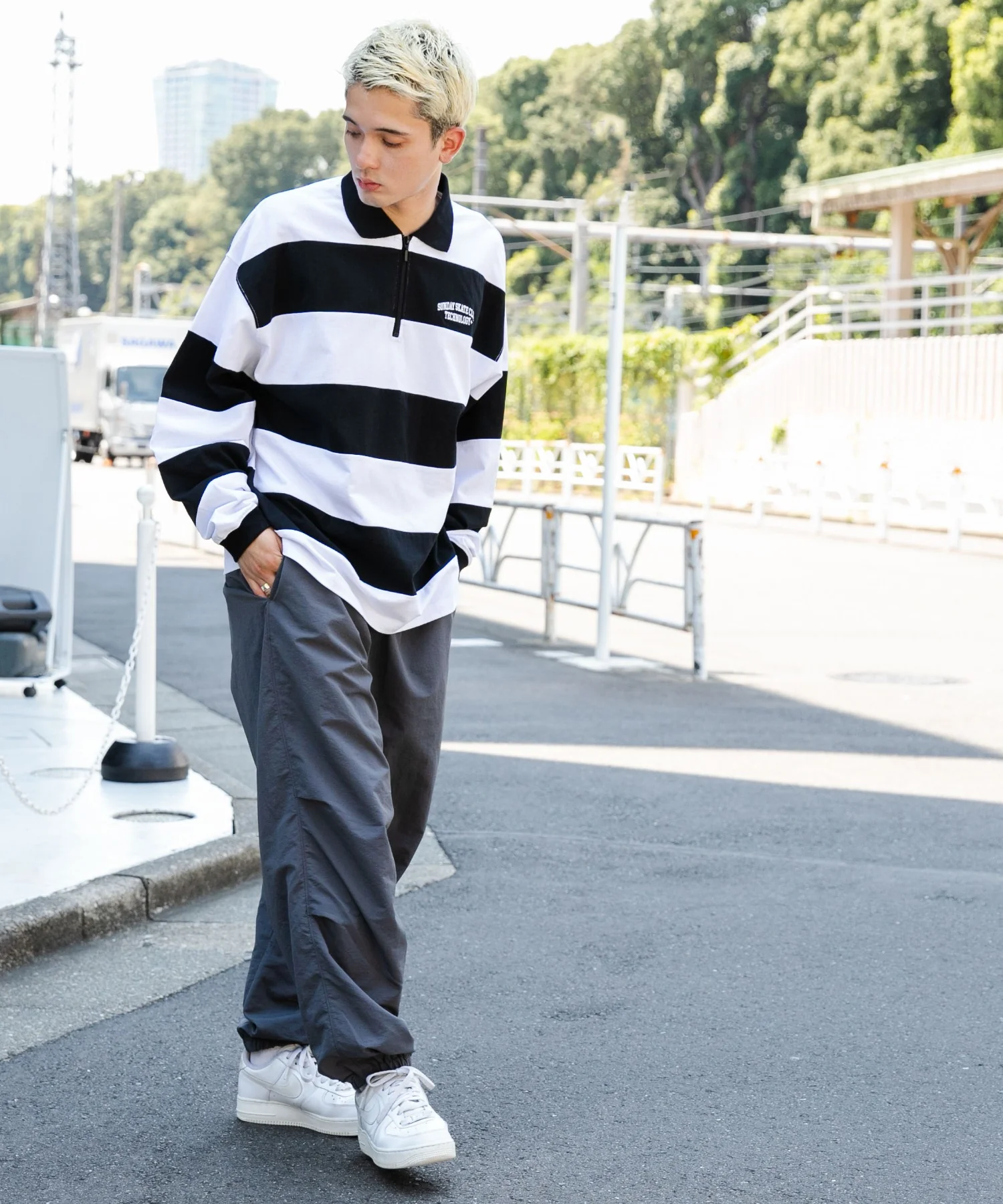 ヘビーウエイトハーフZIPワンポイントロンT - Image 22
