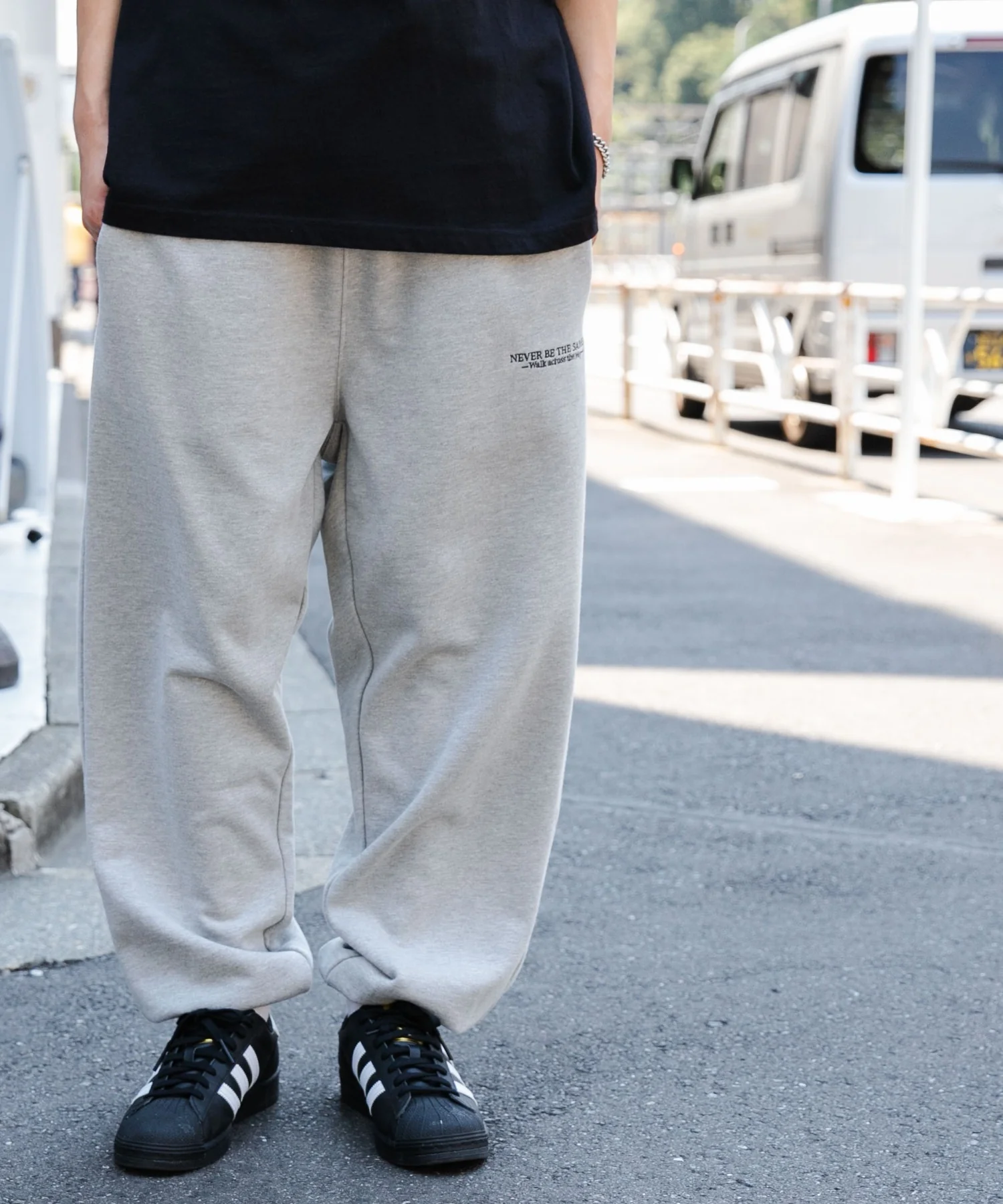 ヘビーウエイトワンポイントスウェットパンツ - Image 12