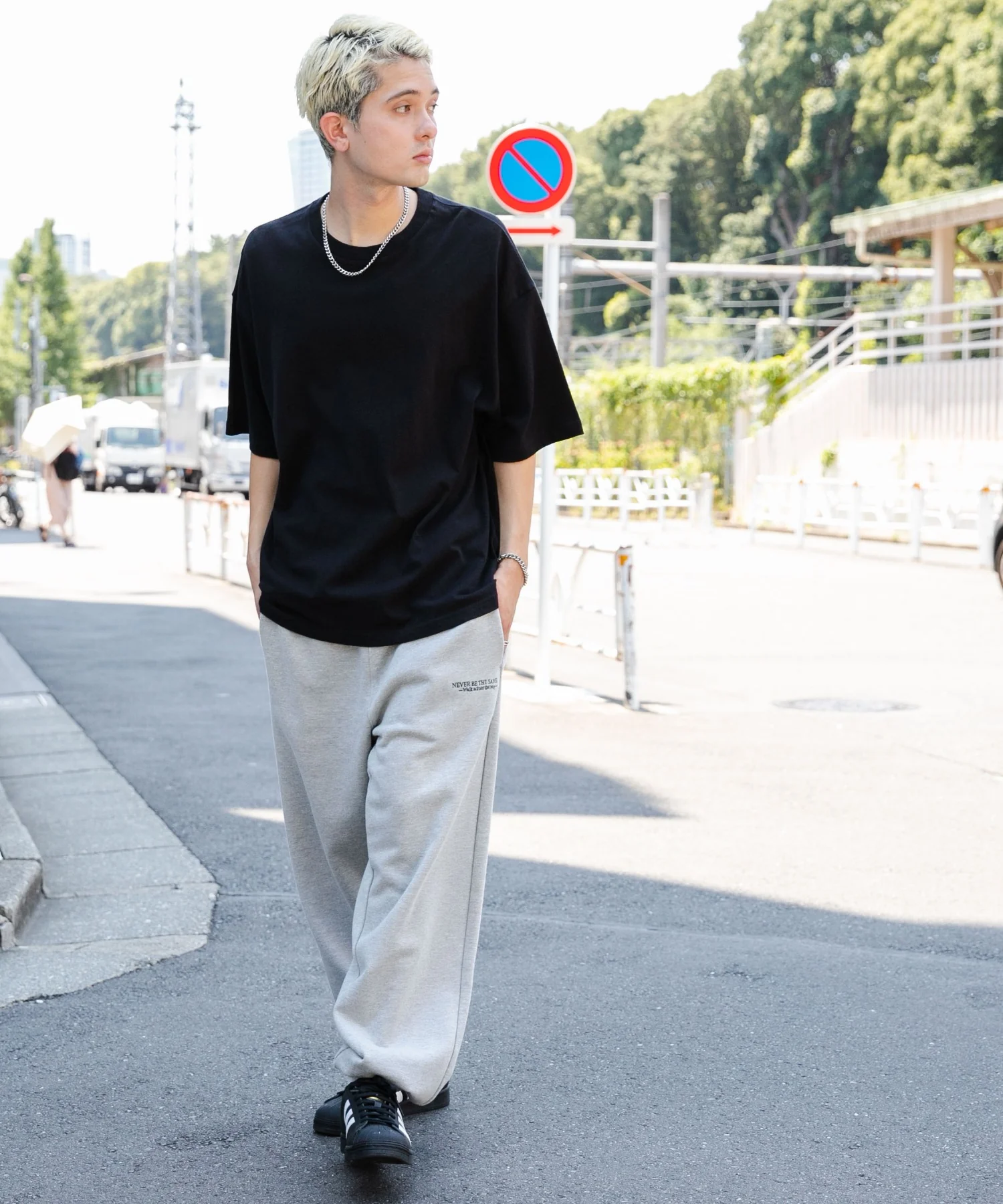ヘビーウエイトワンポイントスウェットパンツ - Image 4