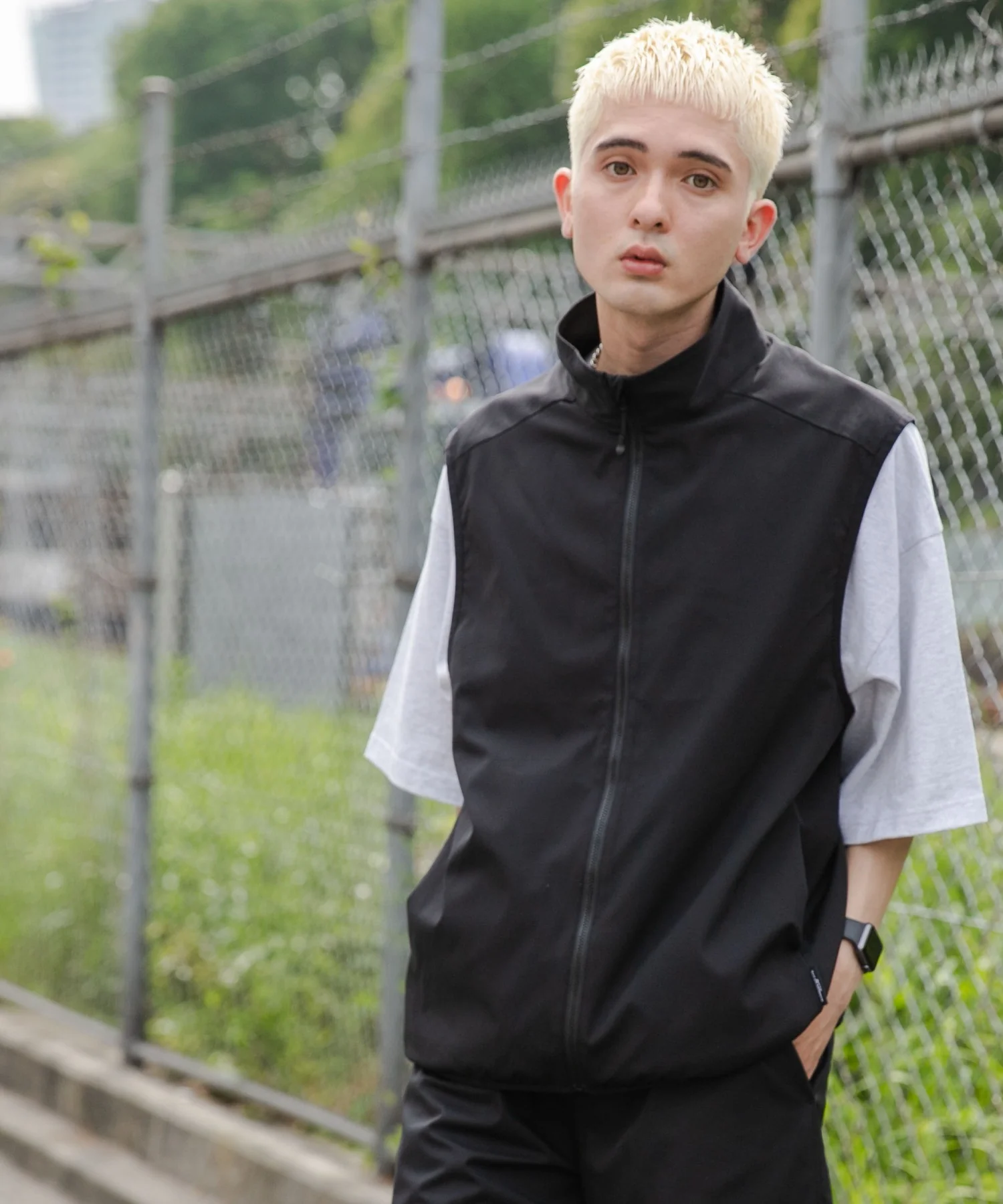 TECH VEST - Image 21