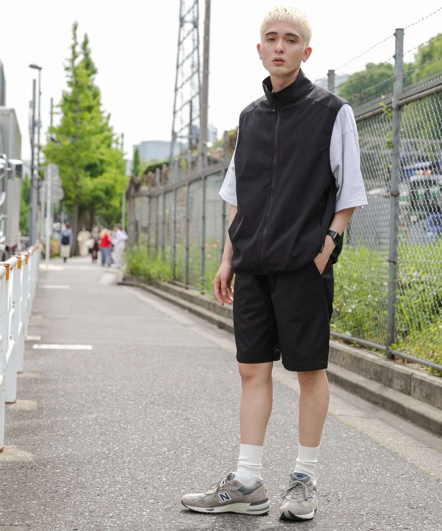 TECH VEST - Image 23