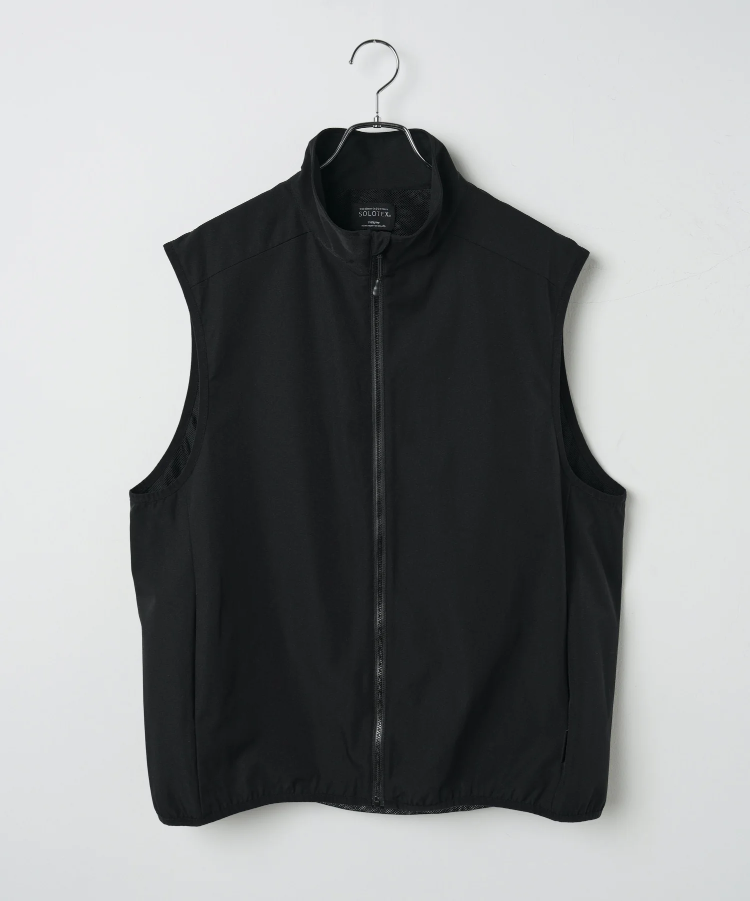 TECH VEST - Image 25