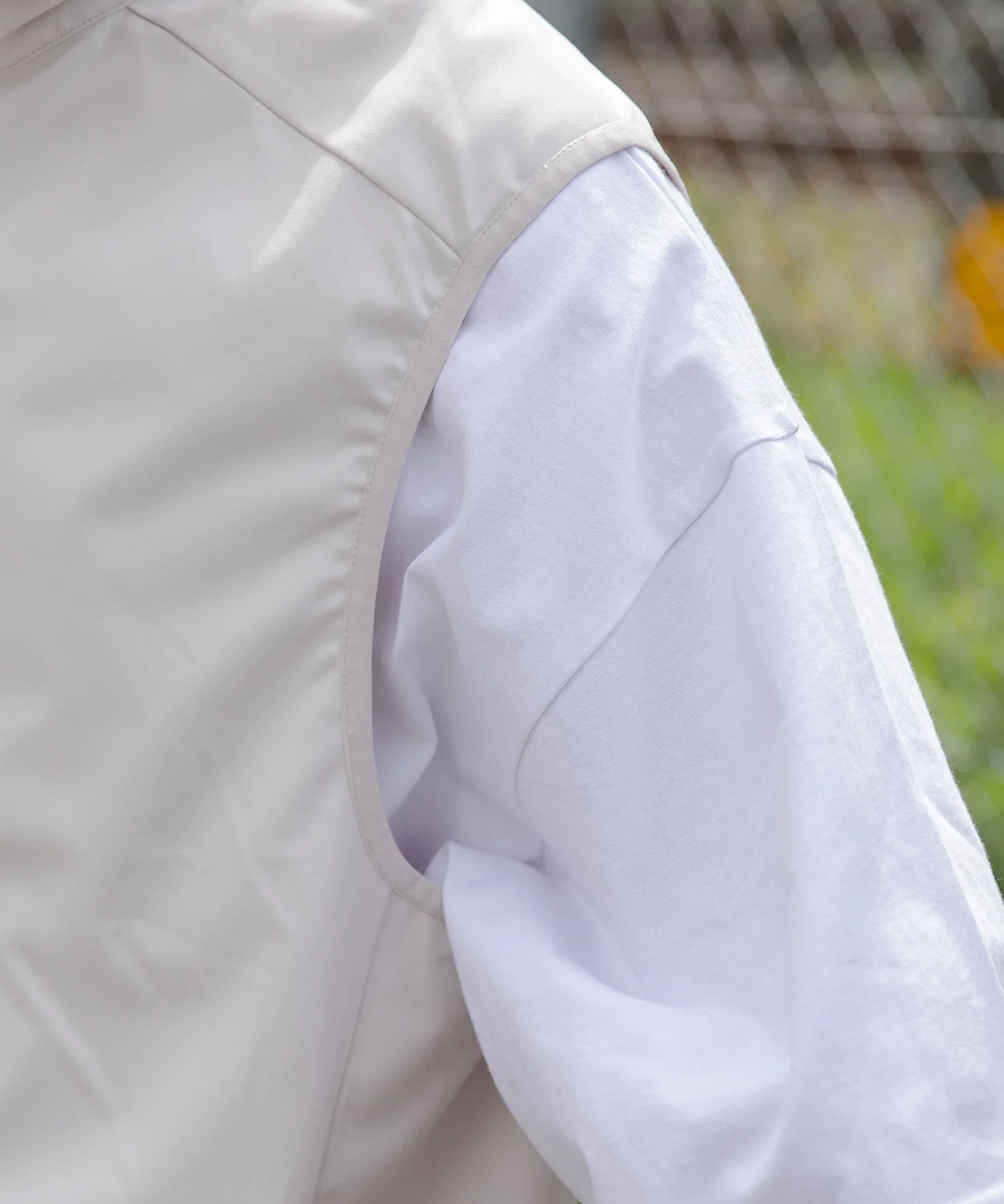 TECH VEST - Image 6