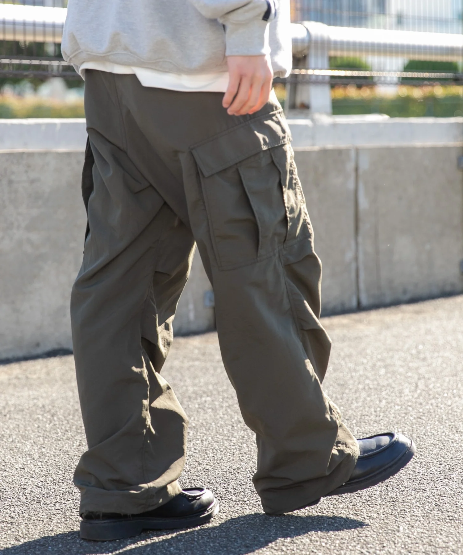 ナイロンカーゴパンツ - Image 21