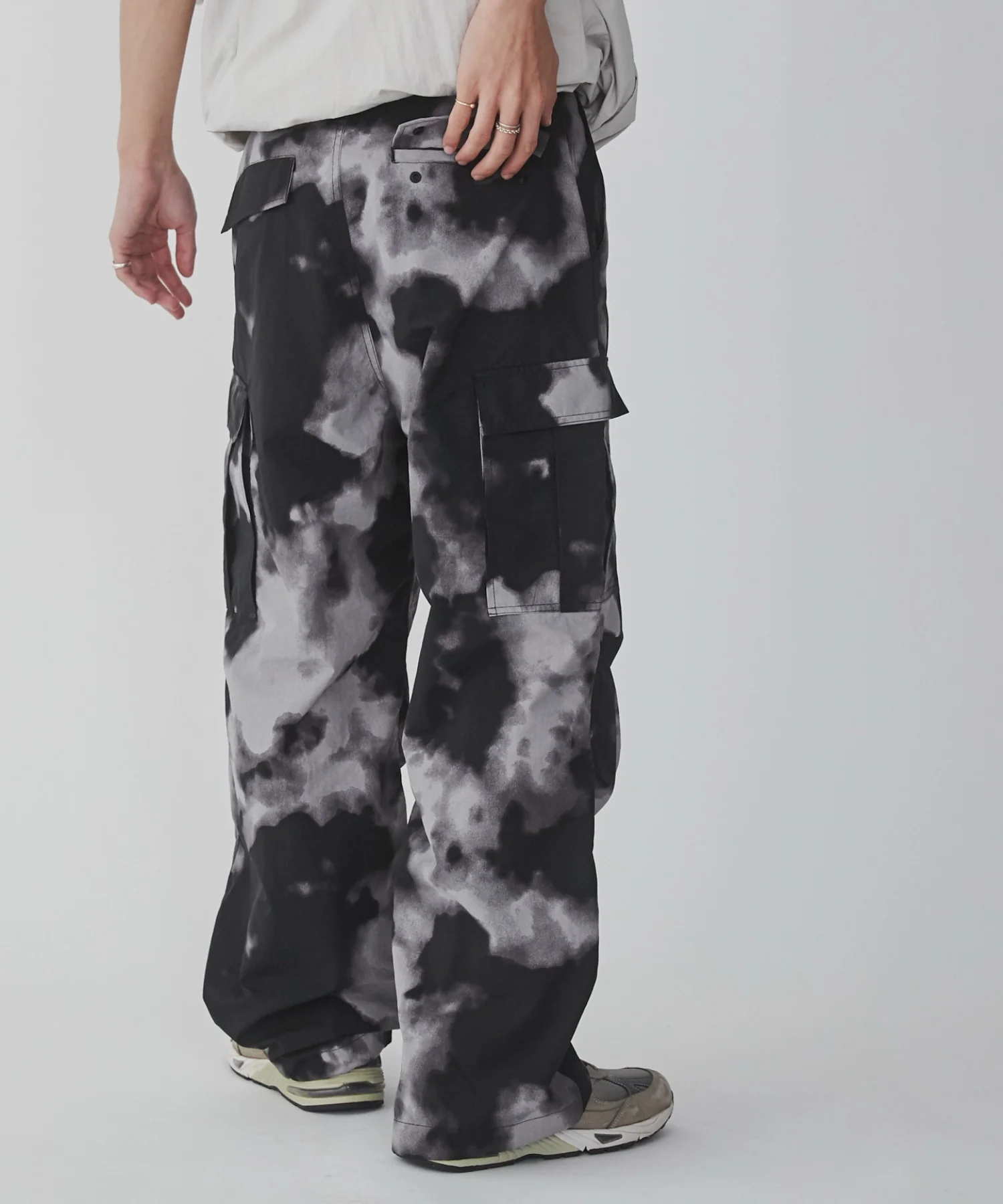 ナイロンカーゴパンツ - Image 31