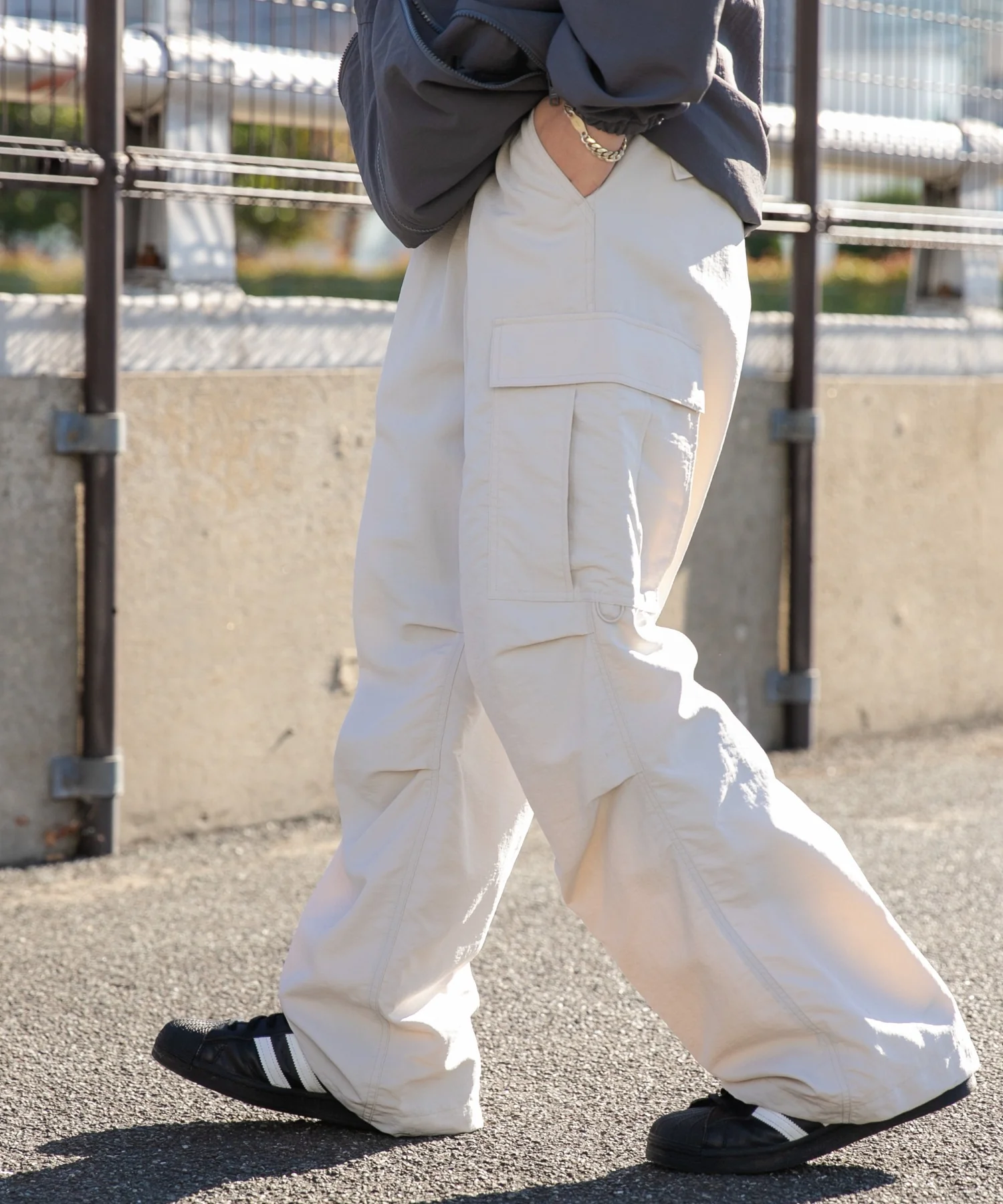 ナイロンカーゴパンツ - Image 4