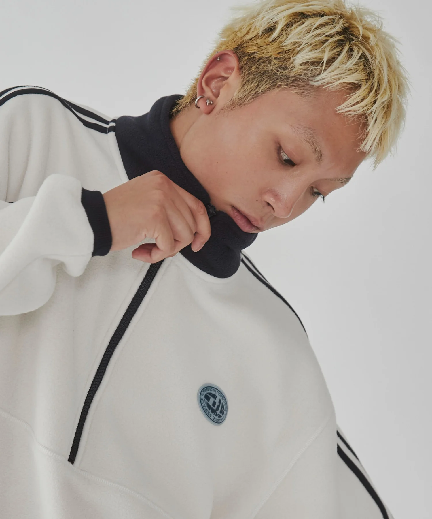 フリース ワンポイントハーフZIPプルオーバー - Image 11