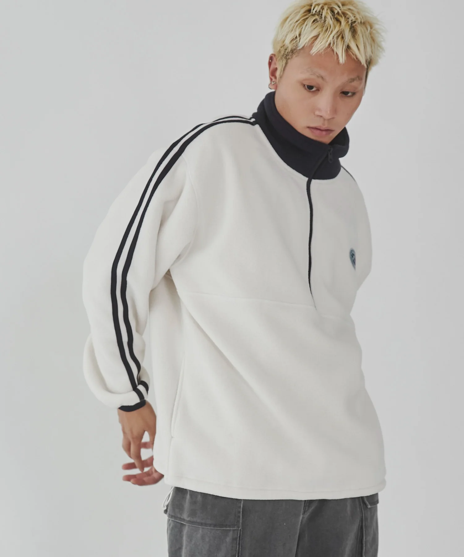 フリース ワンポイントハーフZIPプルオーバー - Image 13