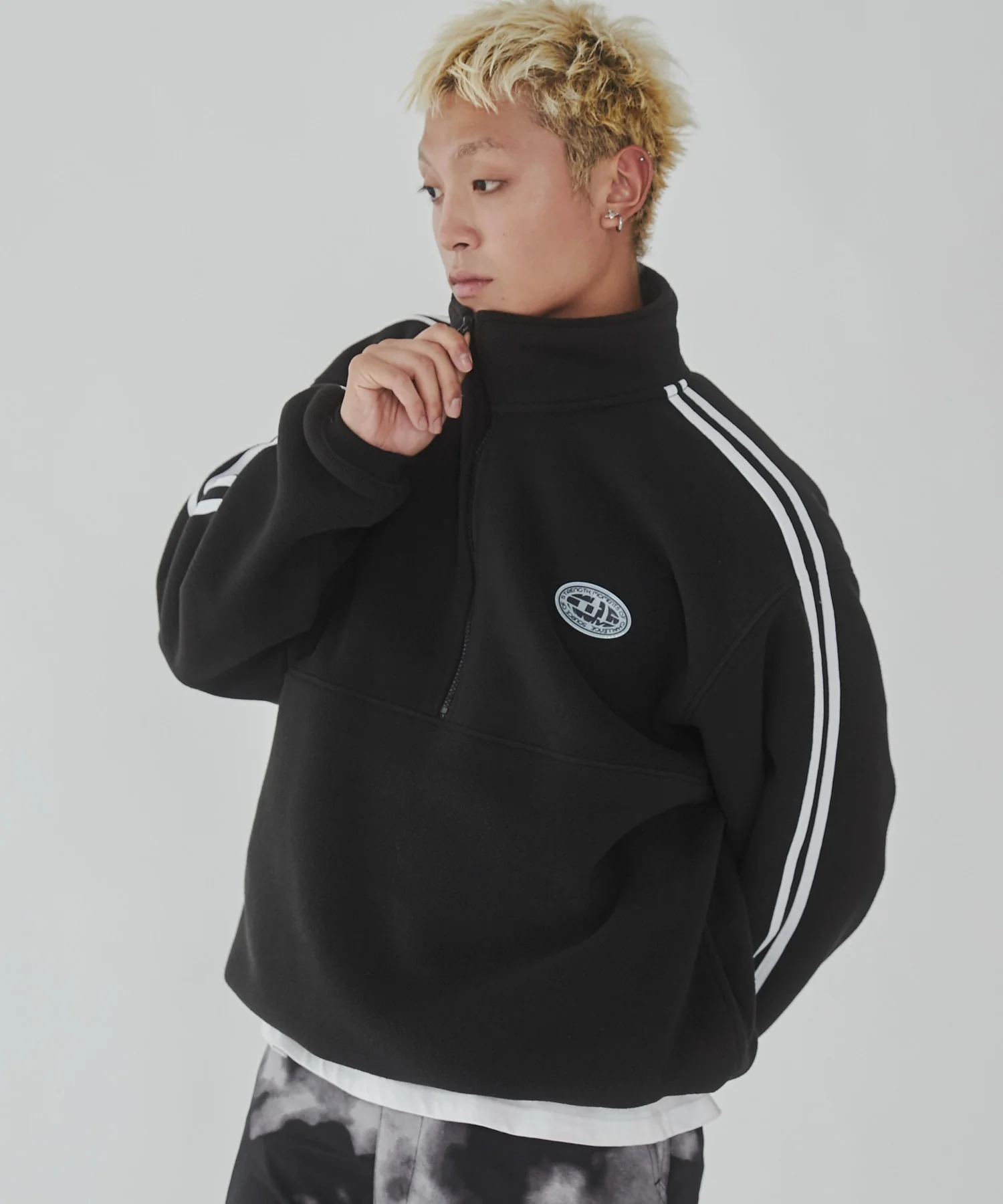 フリース ワンポイントハーフZIPプルオーバー - Image 8
