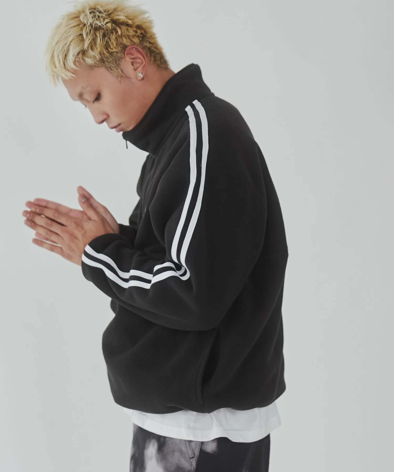 フリース ワンポイントハーフZIPプルオーバー - Image 9