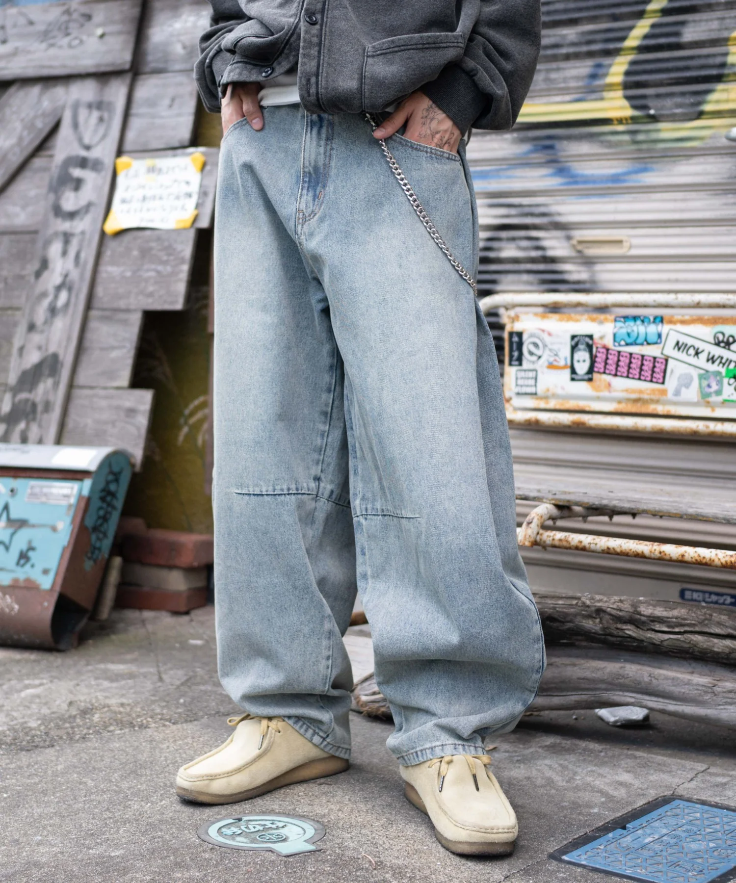 チェーン付きバルーンデニムパンツ - Image 11