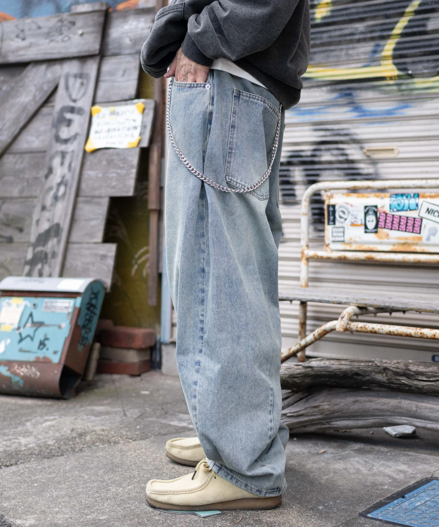チェーン付きバルーンデニムパンツ - Image 12