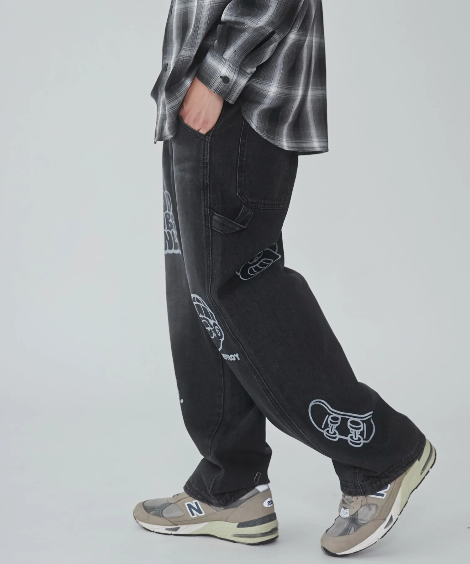 イージーペインターグラフィックデニムパンツ - Image 18