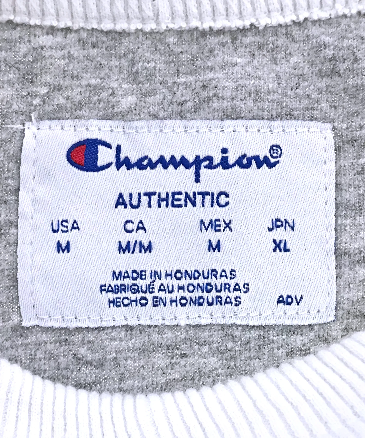 チャンピオンスウェット Champion ワンポイントロゴ 刺繍 - Image 3