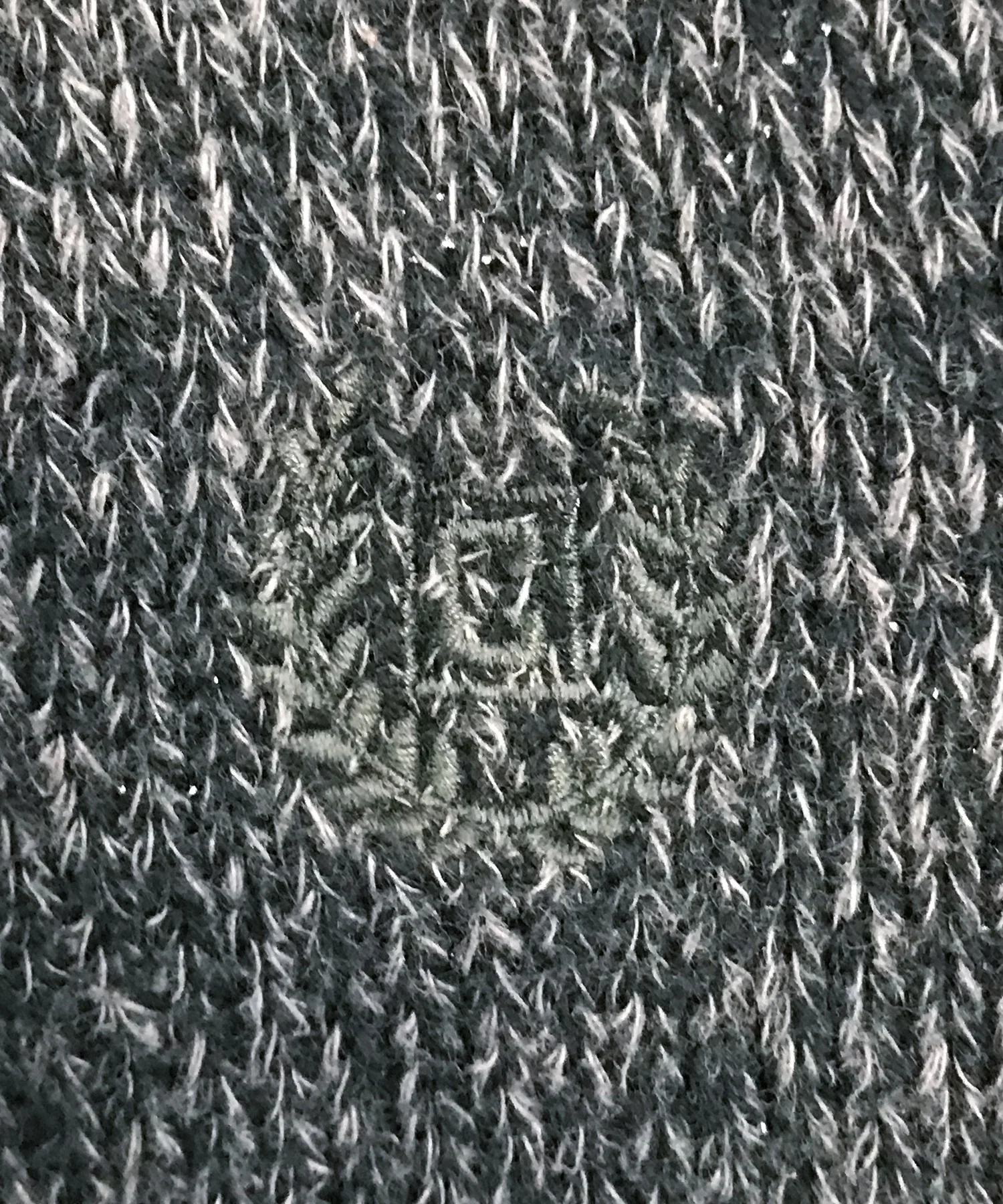 CHAPS ブランドハーフZIPニット - Image 4