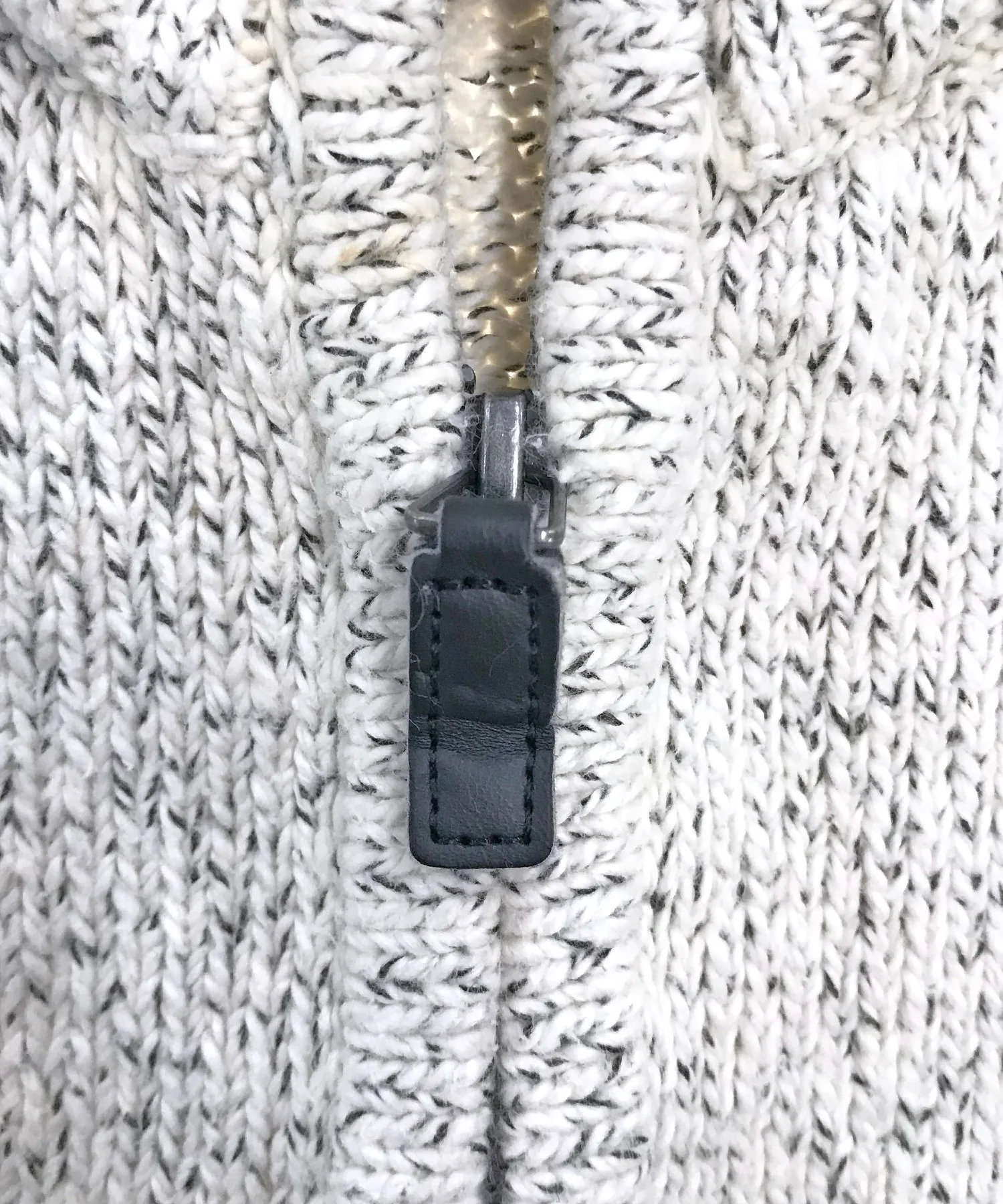 CHAPS ブランドハーフZIPニット - Image 7