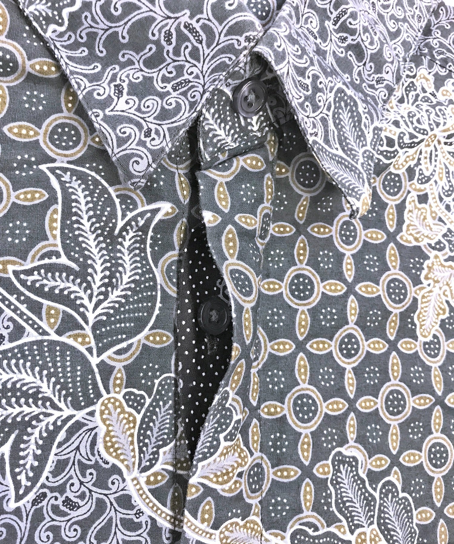 Batik Keris 半袖柄シャツ - Image 5