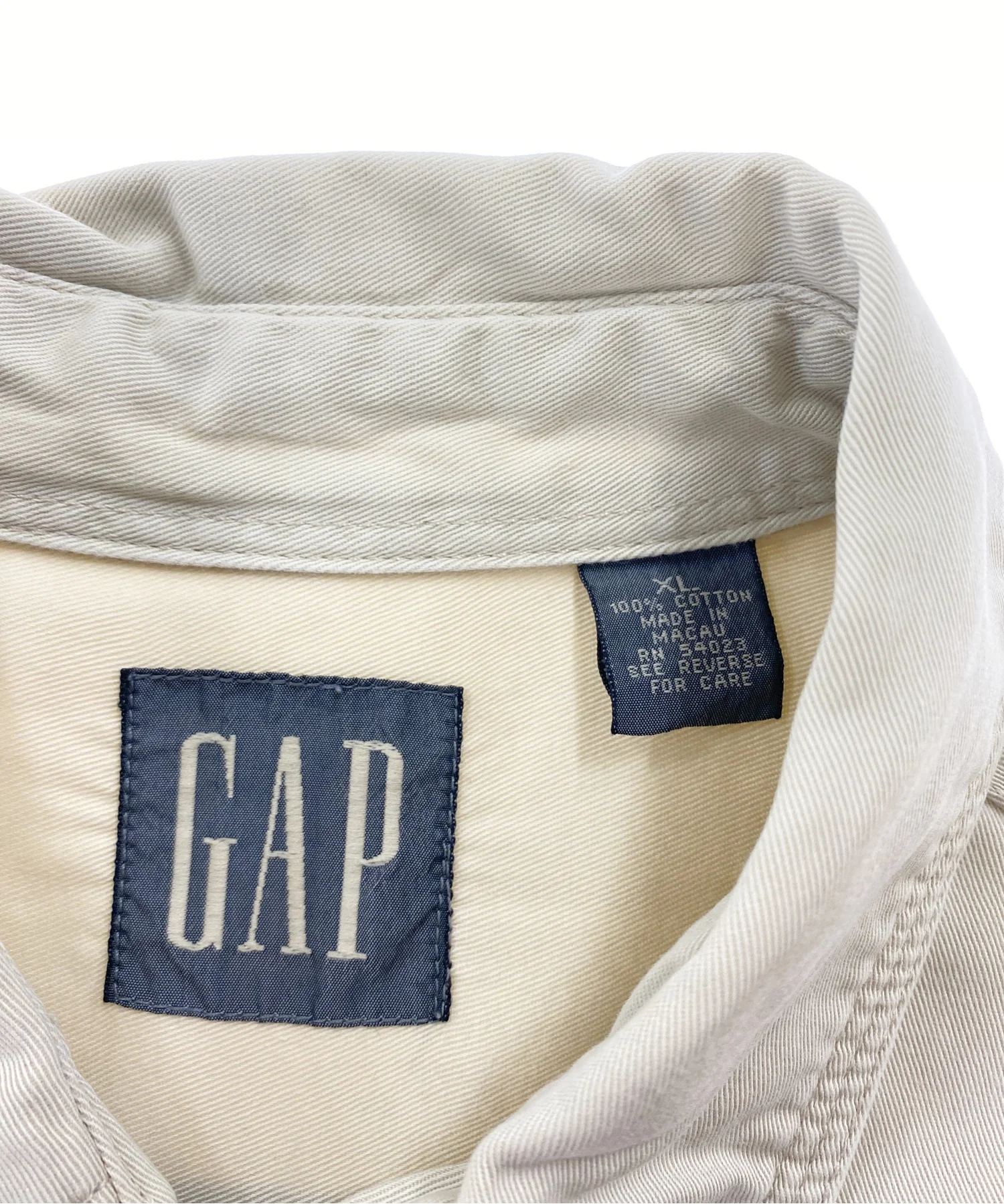 GAPブランドシャツ - Image 3