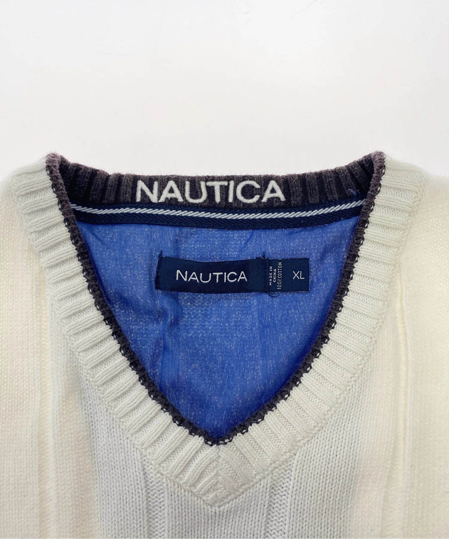 NAUTICAブランドニット - Image 3