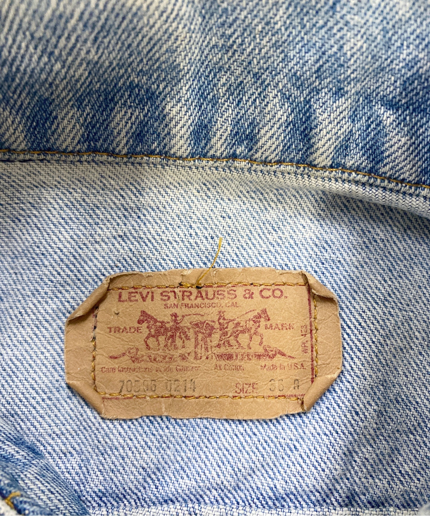 Levi'sブランドデニムジャケット - Image 3