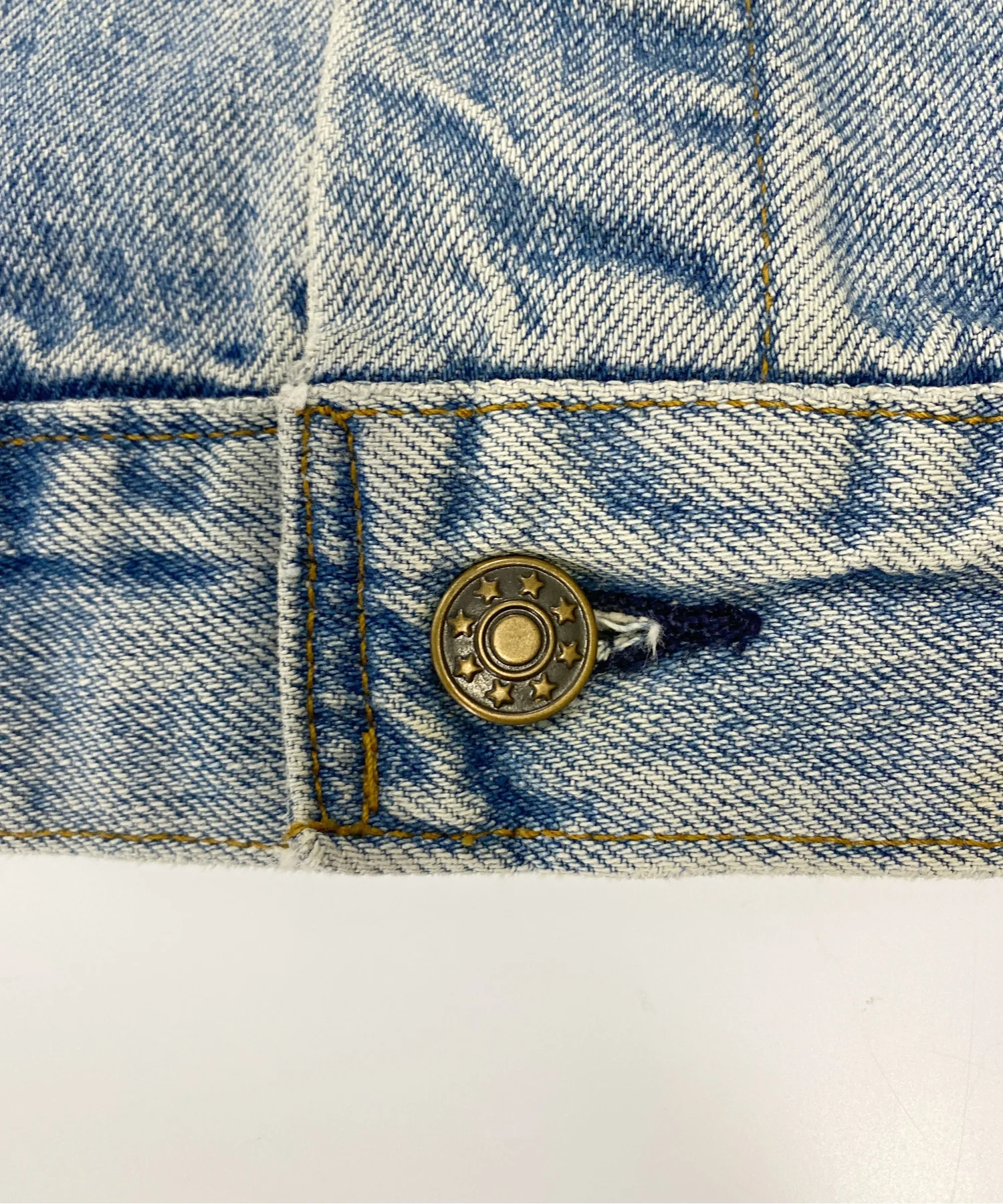 Levi'sブランドデニムジャケット - Image 6