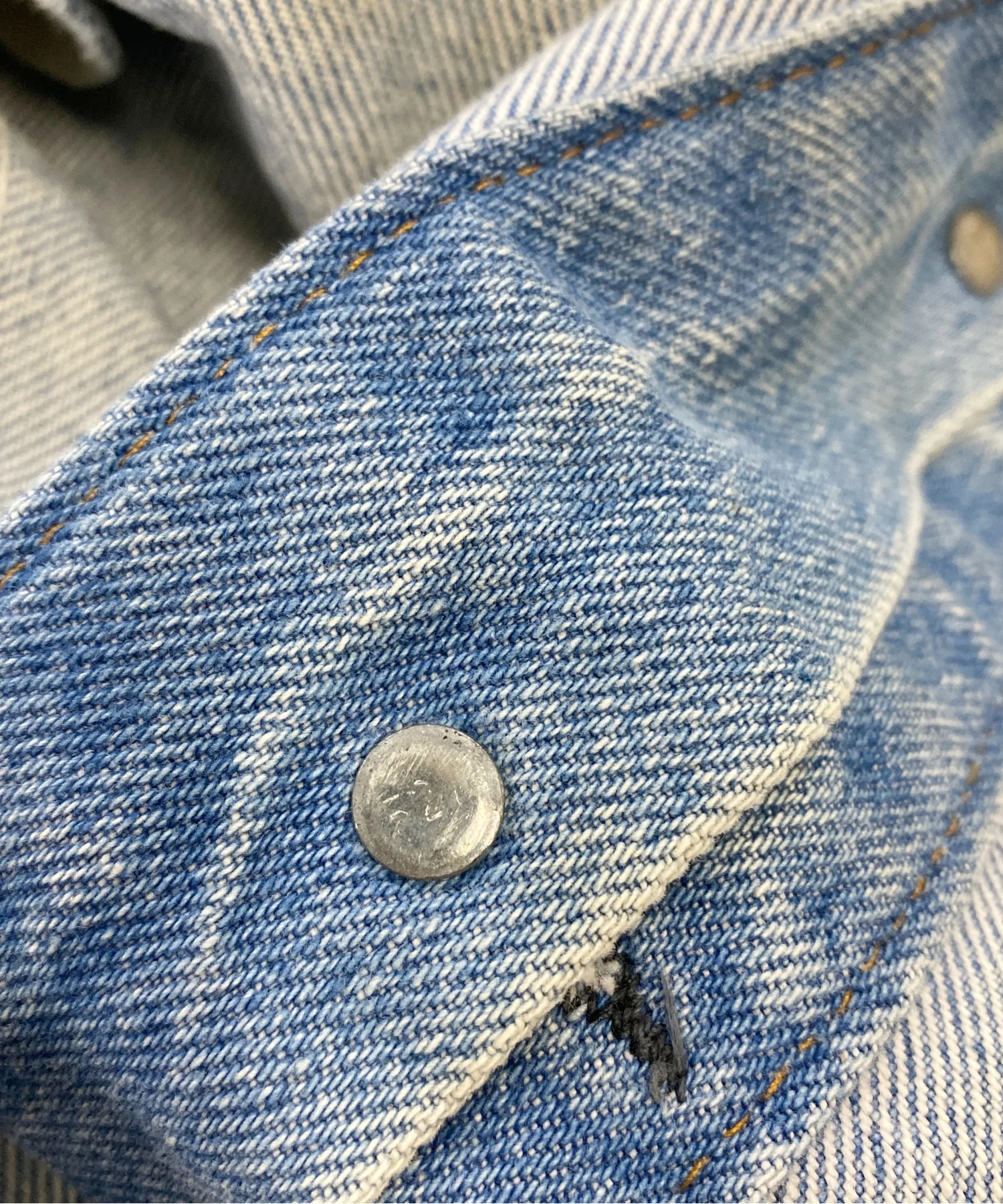 Levi'sブランドデニムジャケット - Image 7
