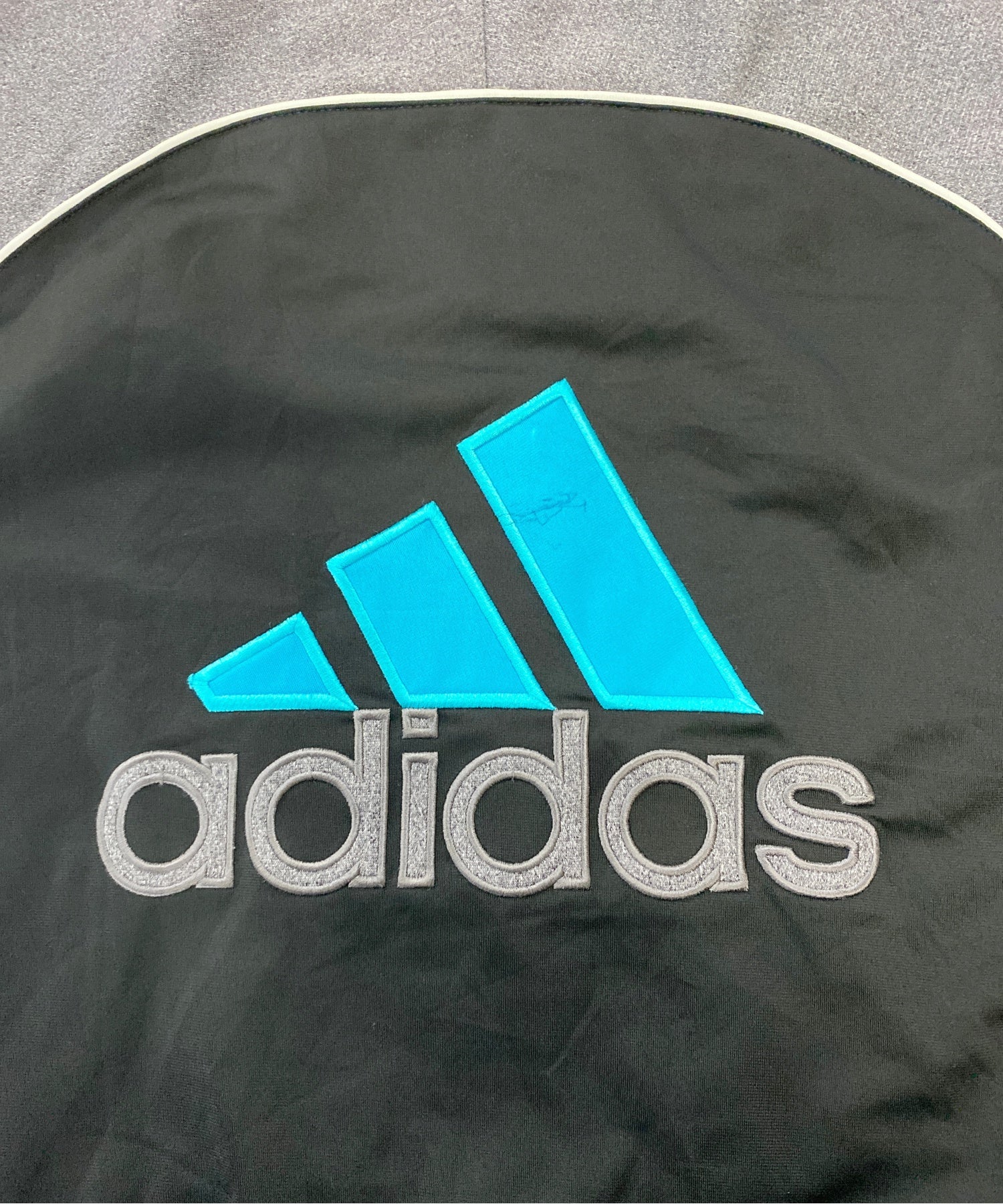 adidasブランドジャージ - Image 8