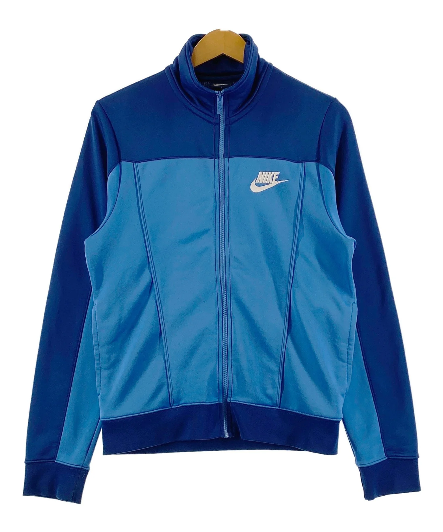 NIKEブランドジャージ