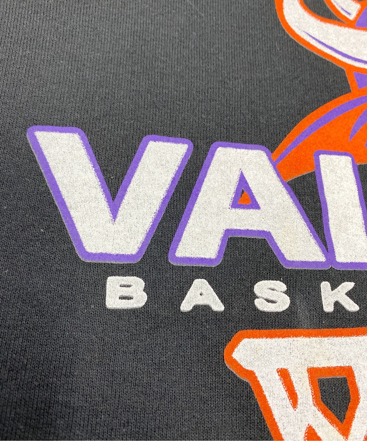 VALLEY BASKETBALLチームロゴスウェット - Image 5