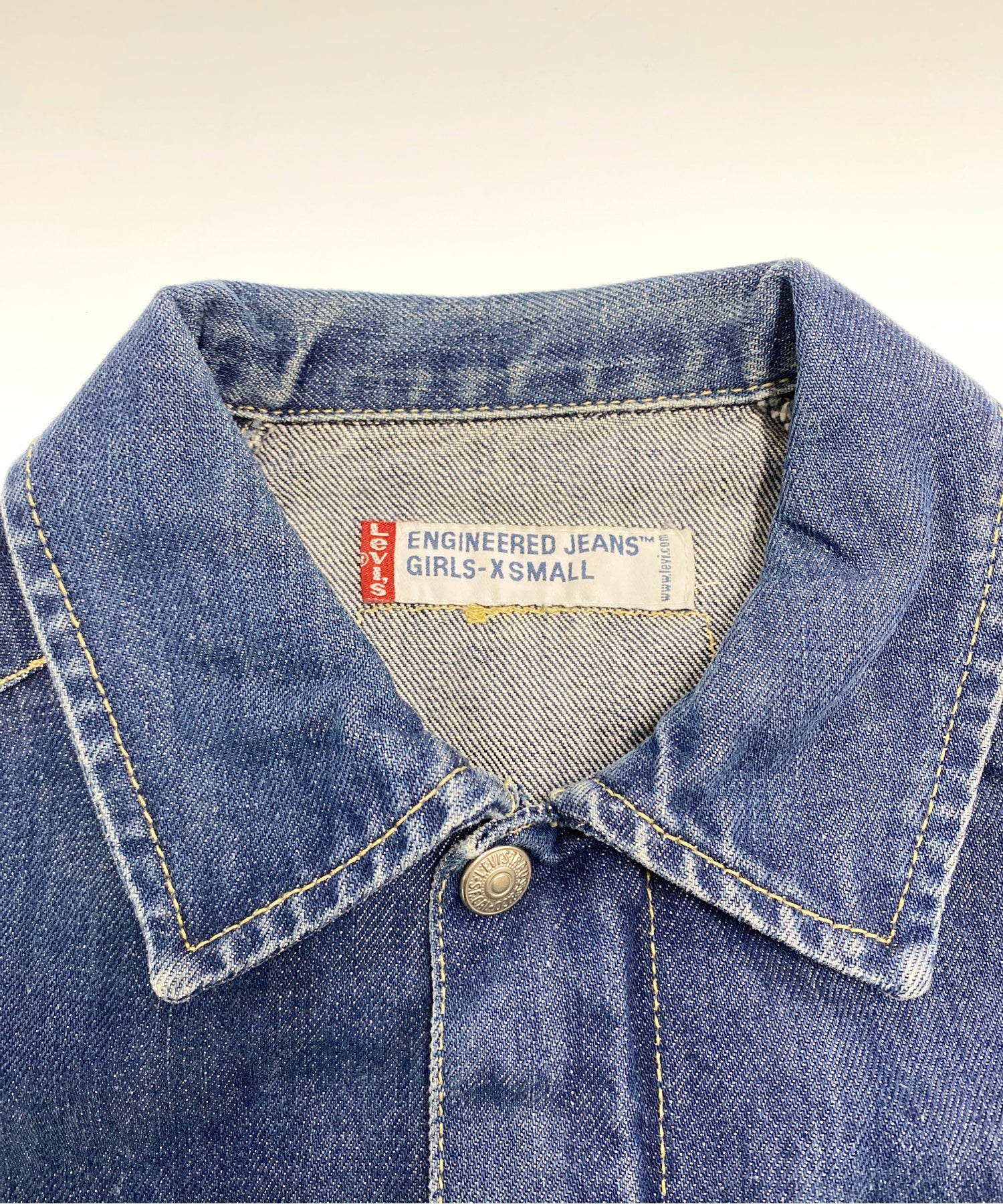 Levi'sブランドデニムジャケット - Image 3
