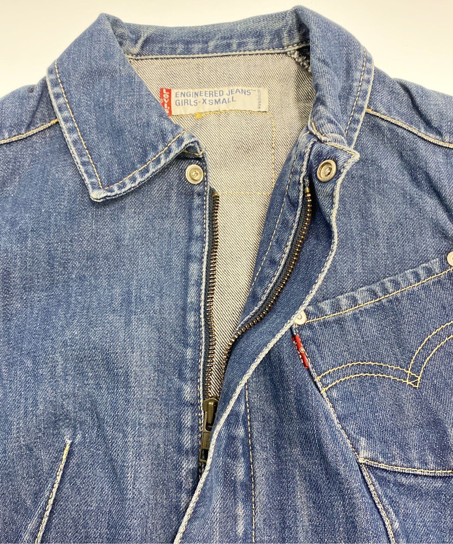 Levi'sブランドデニムジャケット - Image 4