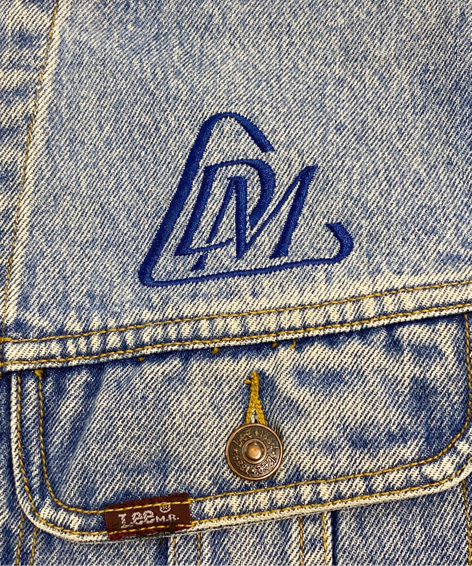 Leeブランドデニムジャケット - Image 5