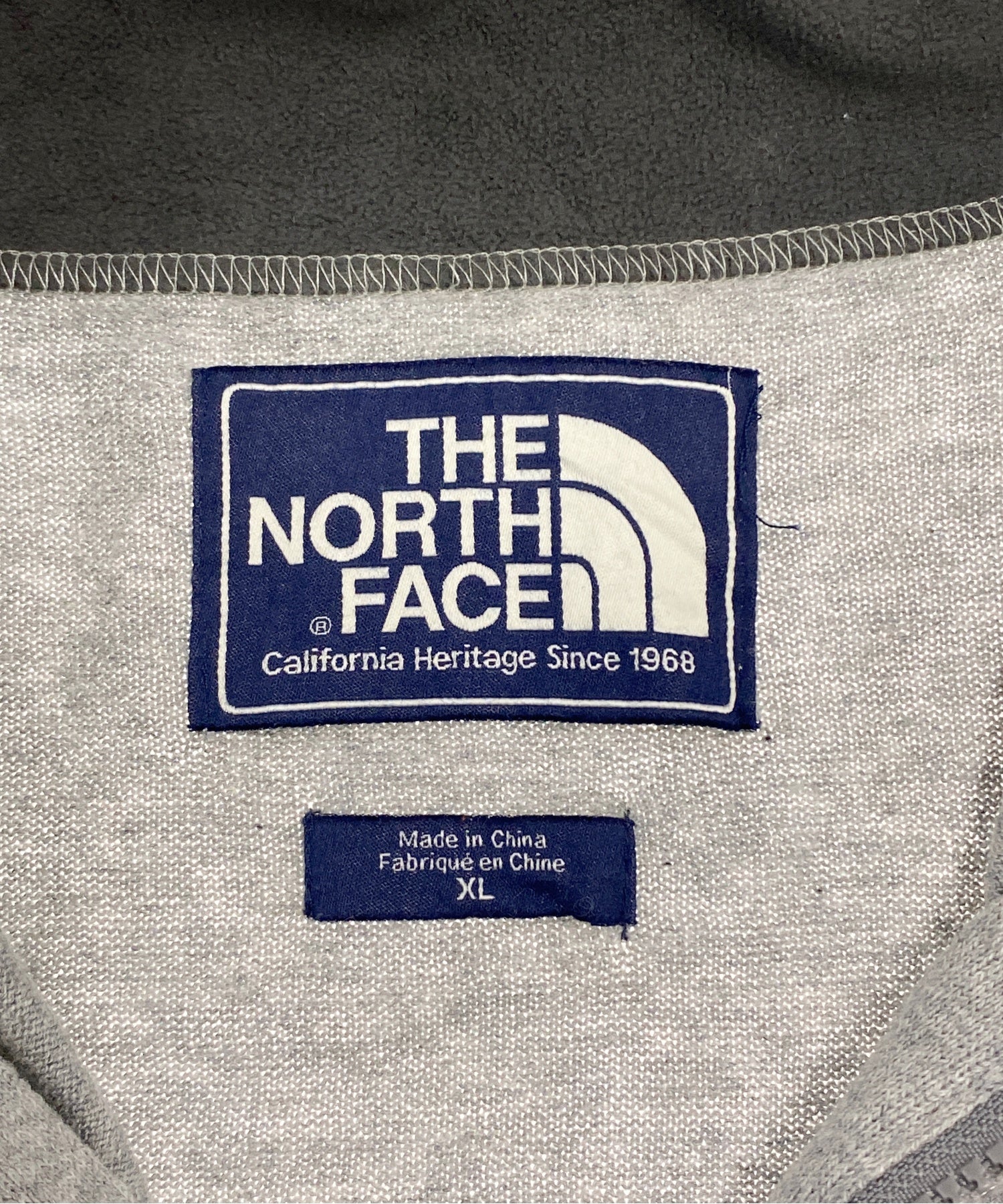 THE NORTH FACEブランドハーフZIPニット - Image 3