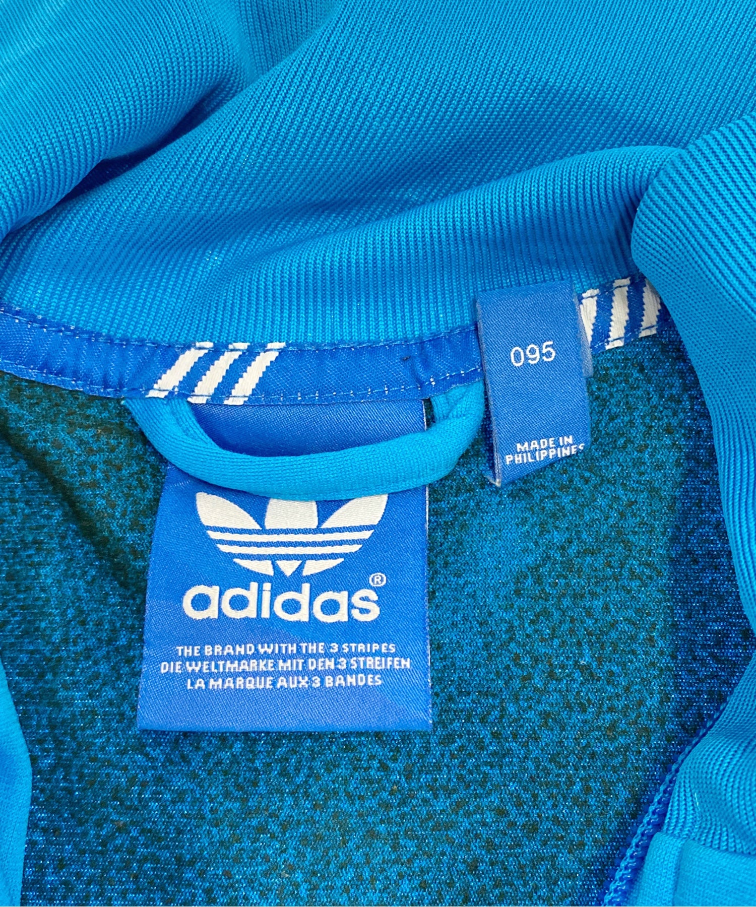 adidasブランドジャージ - Image 3