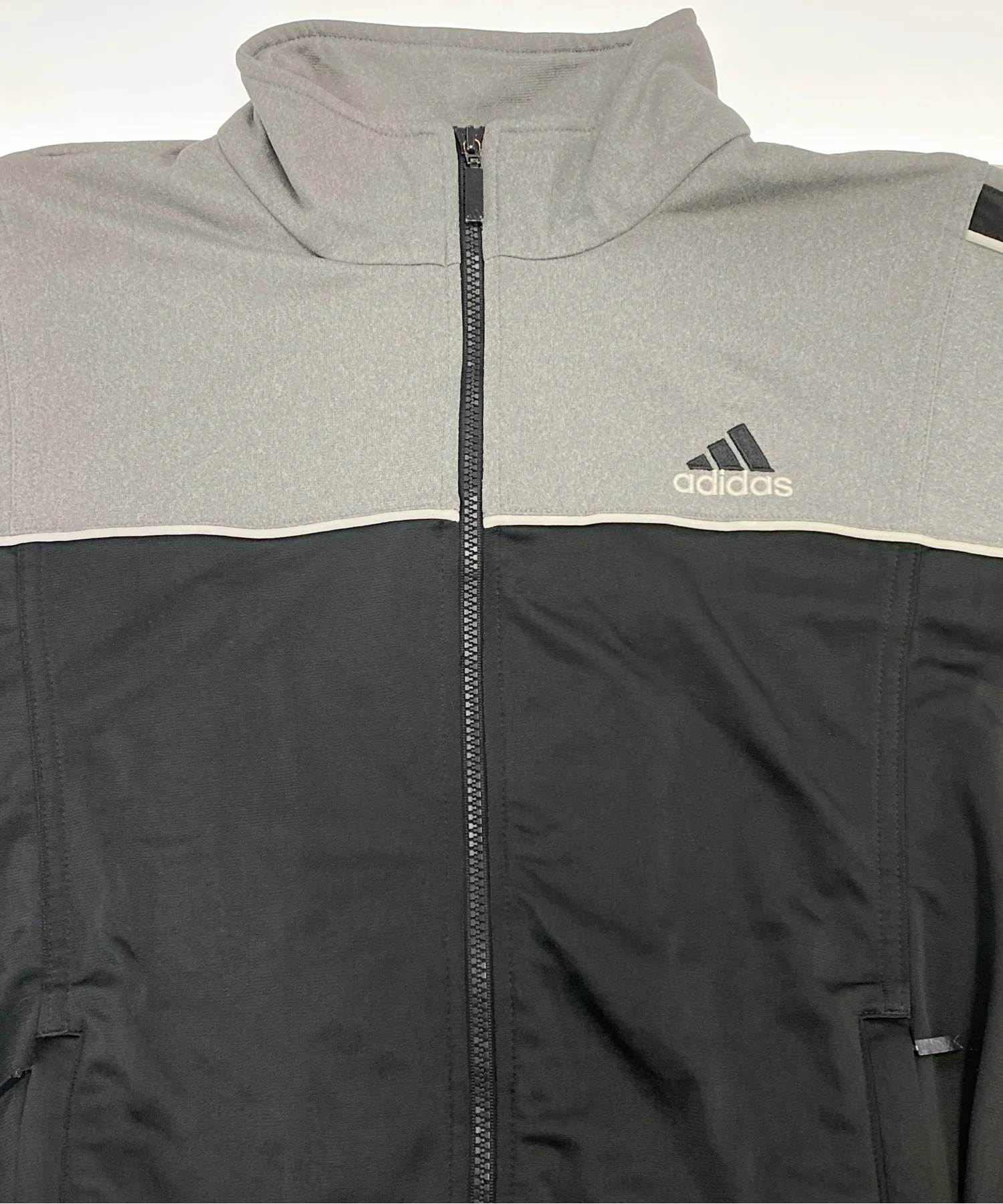 adidasブランドジャージ - Image 4