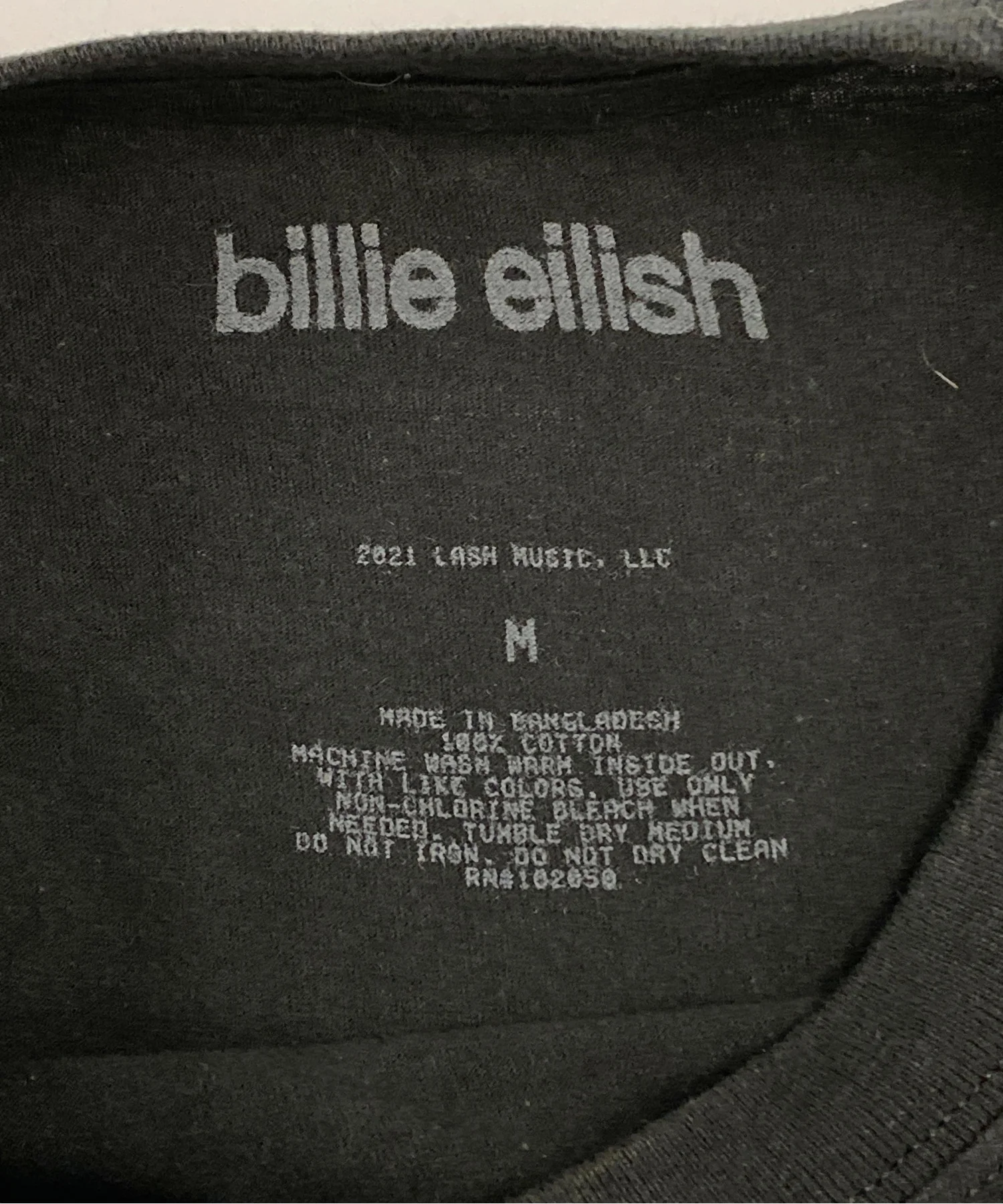 Billie Eilish バンドTシャツ - Image 3